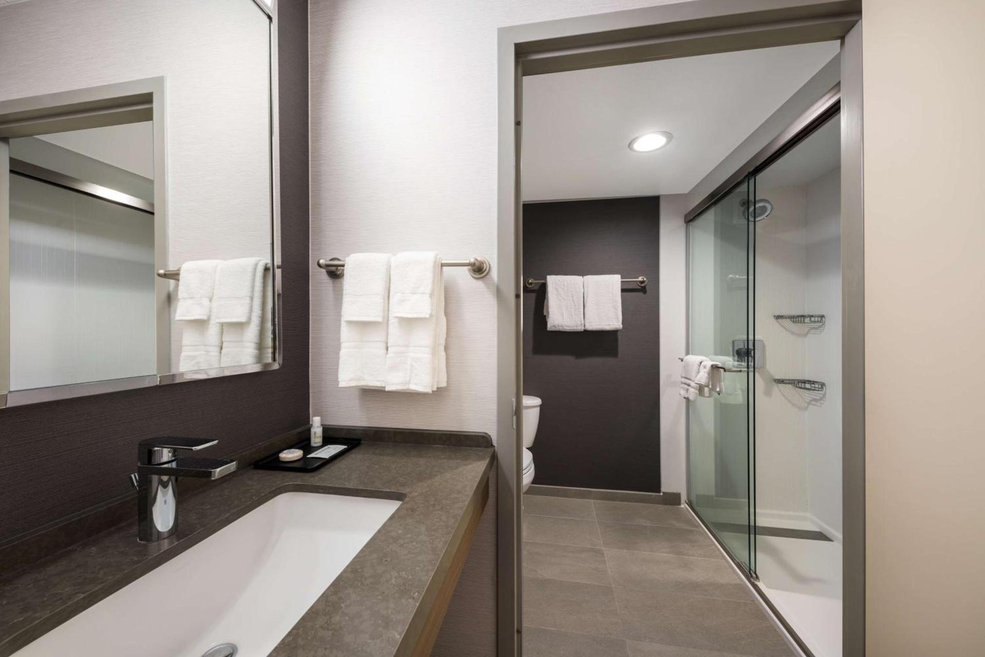 Sonesta Select San Jose Airport photo 8