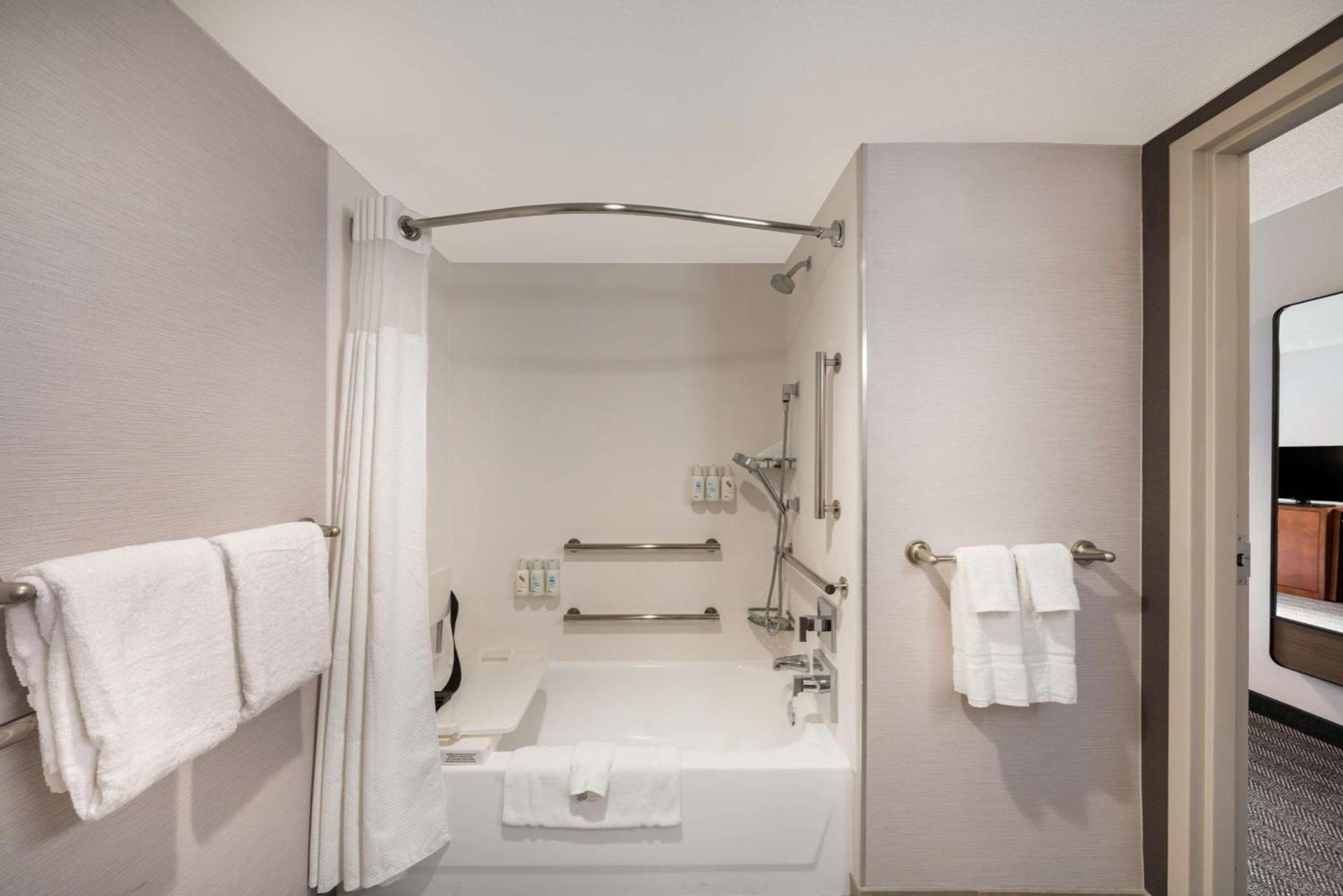 Sonesta Select San Jose Airport photo 34