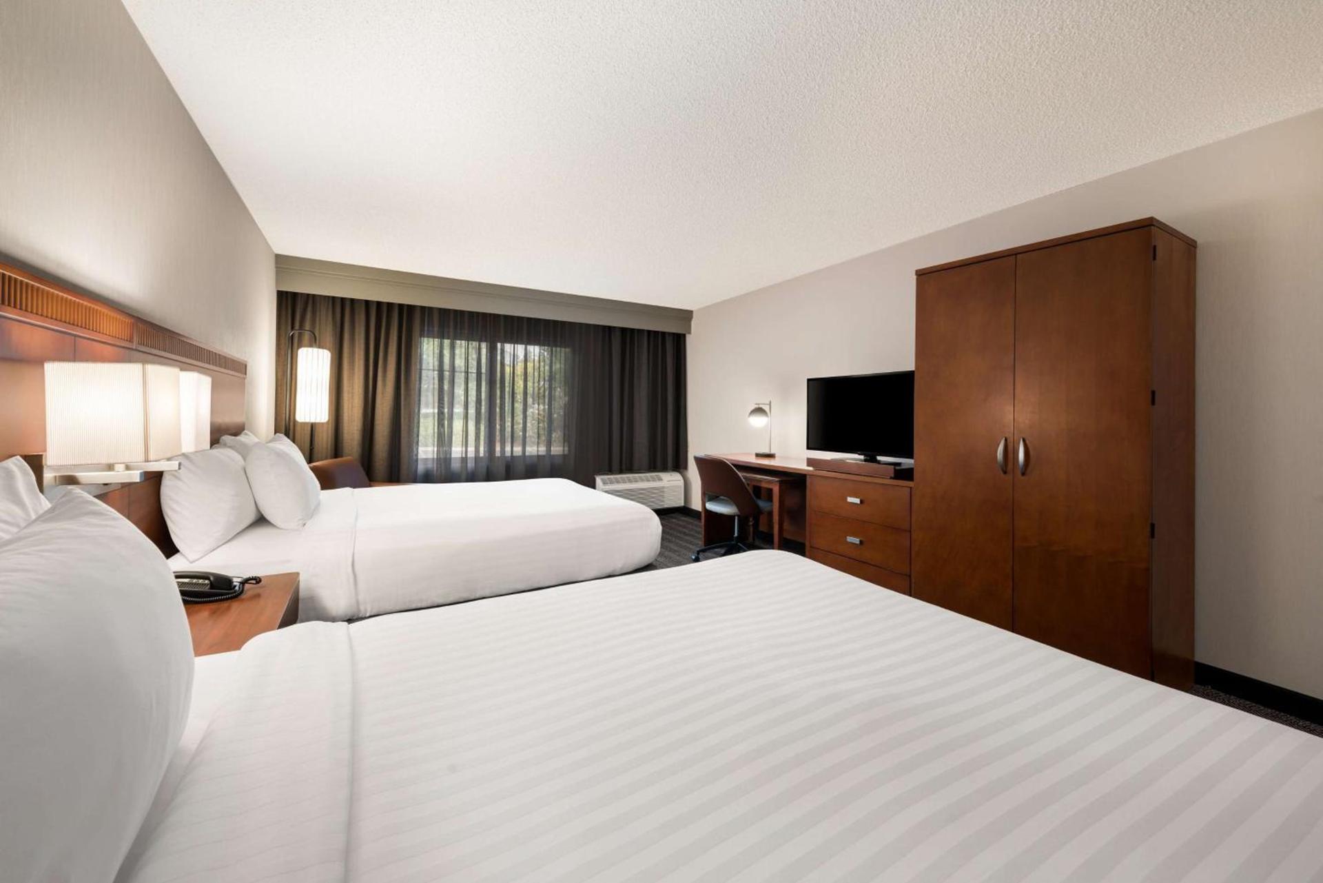 Sonesta Select San Jose Airport photo 39
