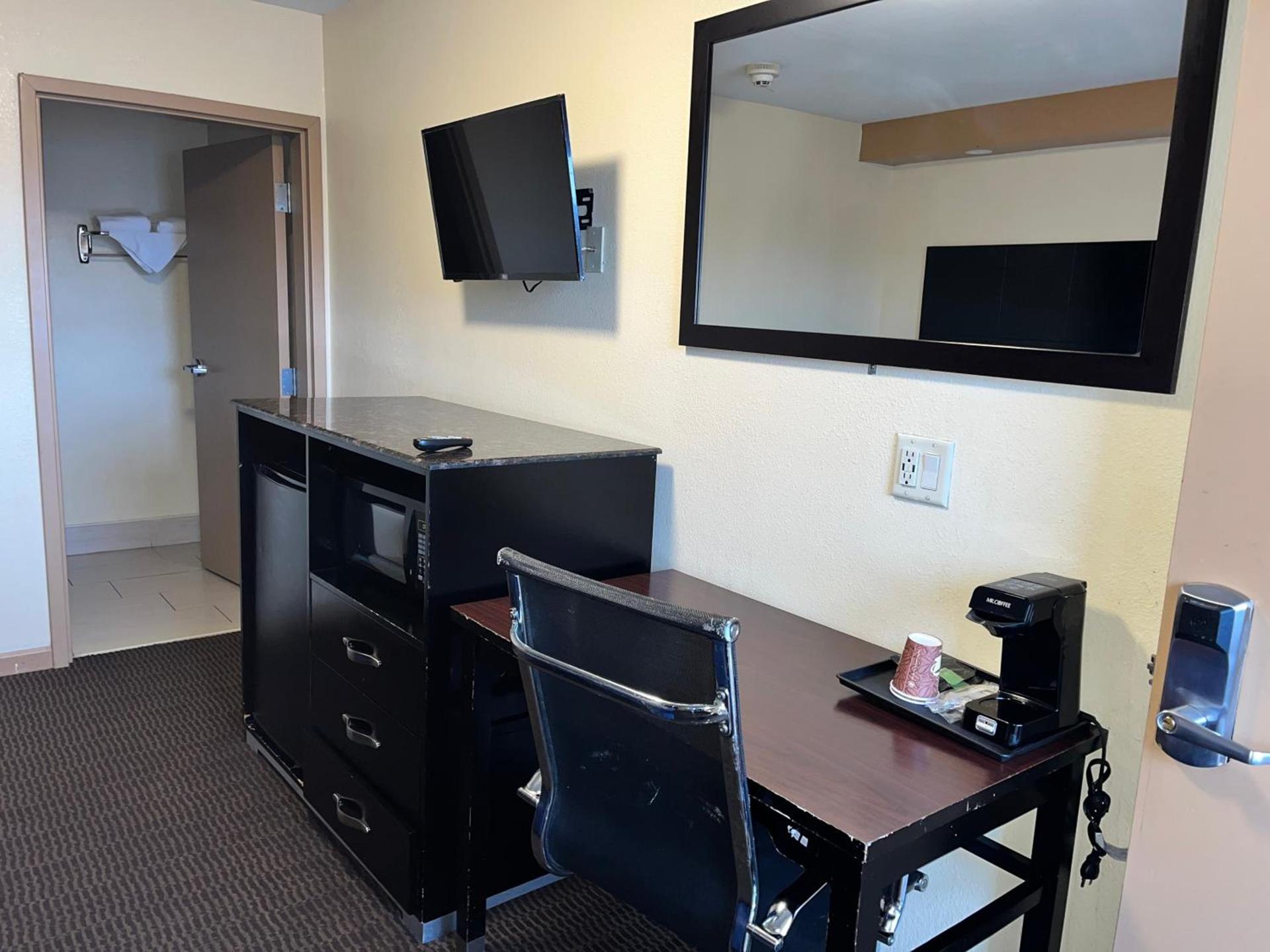 Circle Motor Lodge photo 48
