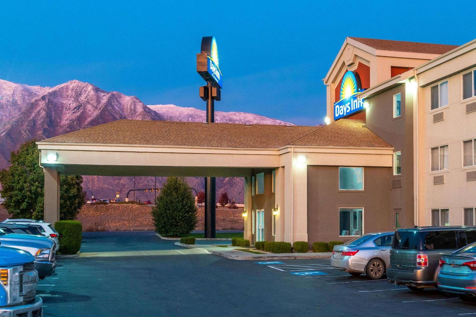 Days Inn by Wyndham Springville photo 5