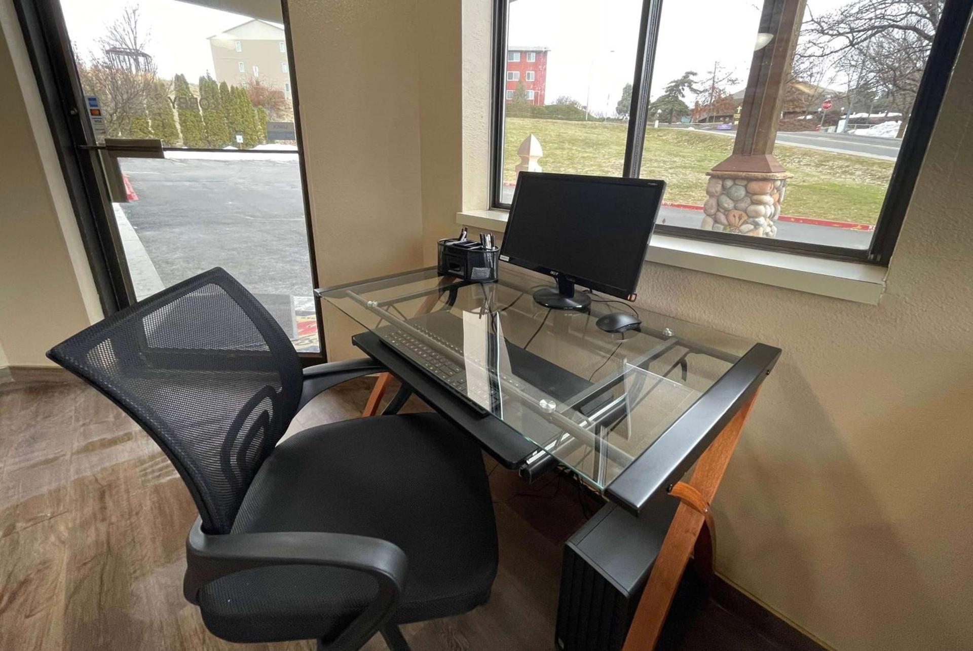 FairBridge Inn & Suites Moscow - Pullman photo 18