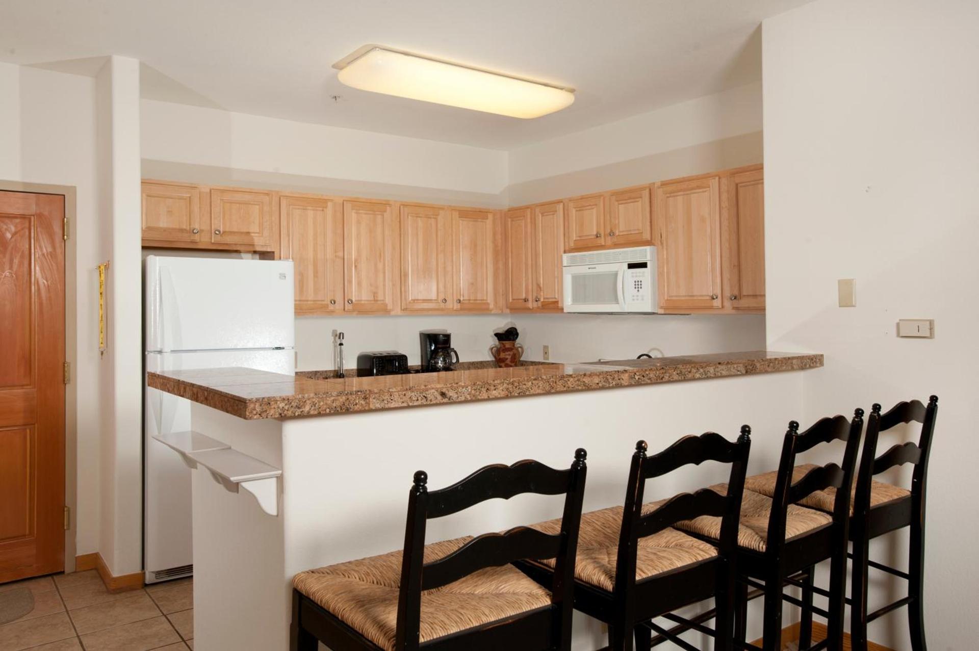Gateway Mountain Lodge, A Vail Resorts Property photo 100