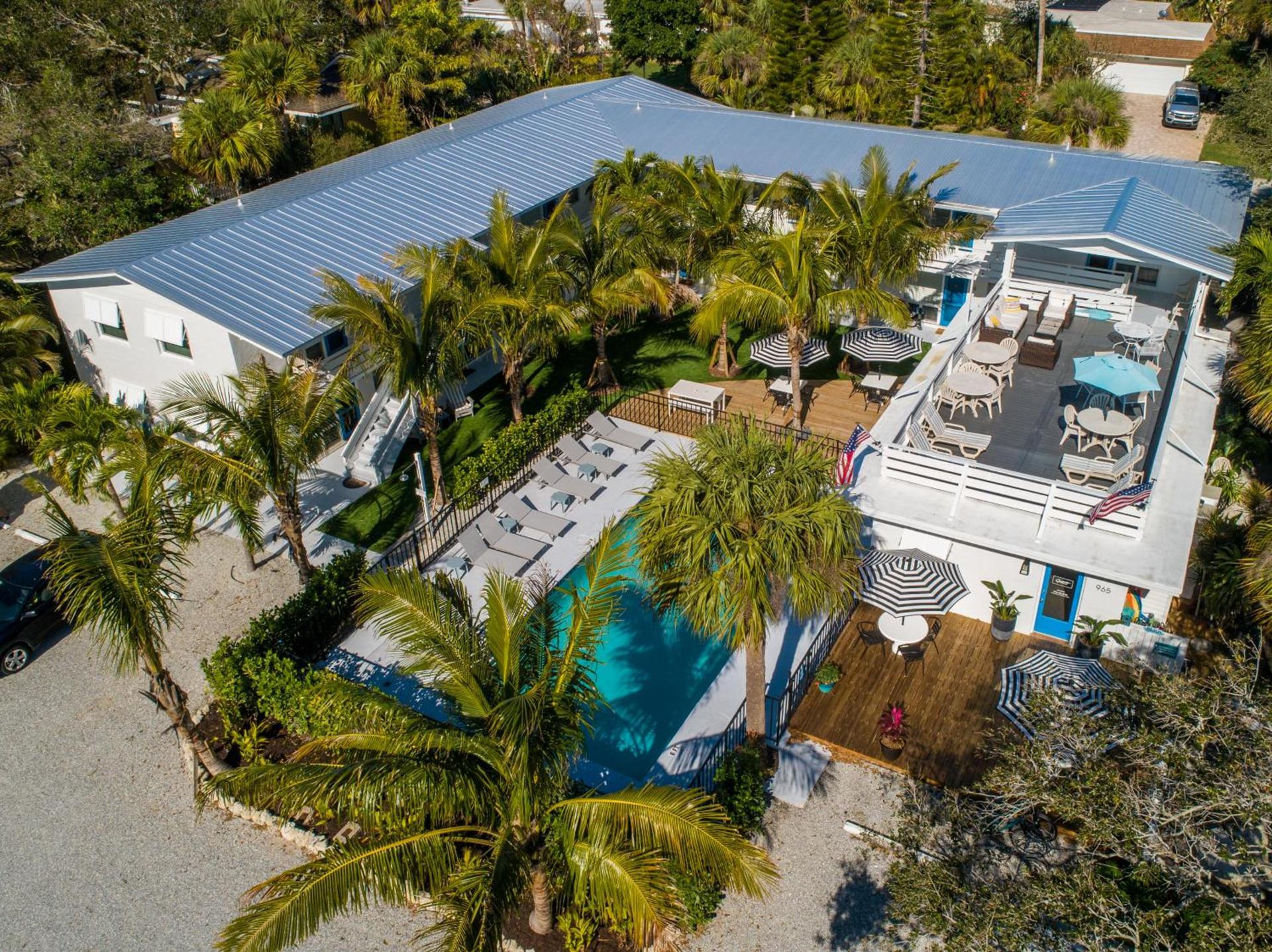 Seaspray Surf Lodge photo 2