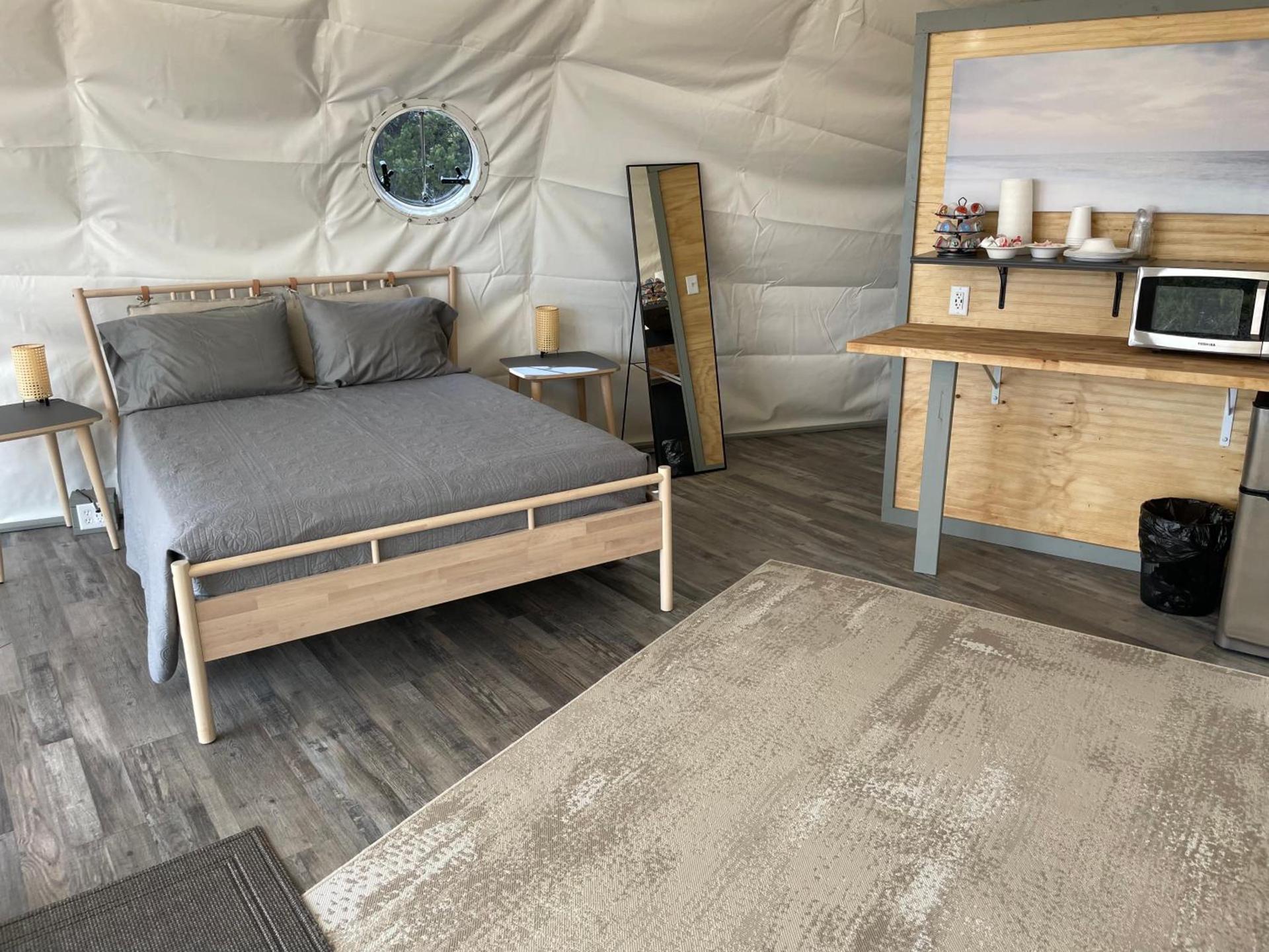 Canyon Rim Domes - A Luxury Glamping Experience!! photo 51