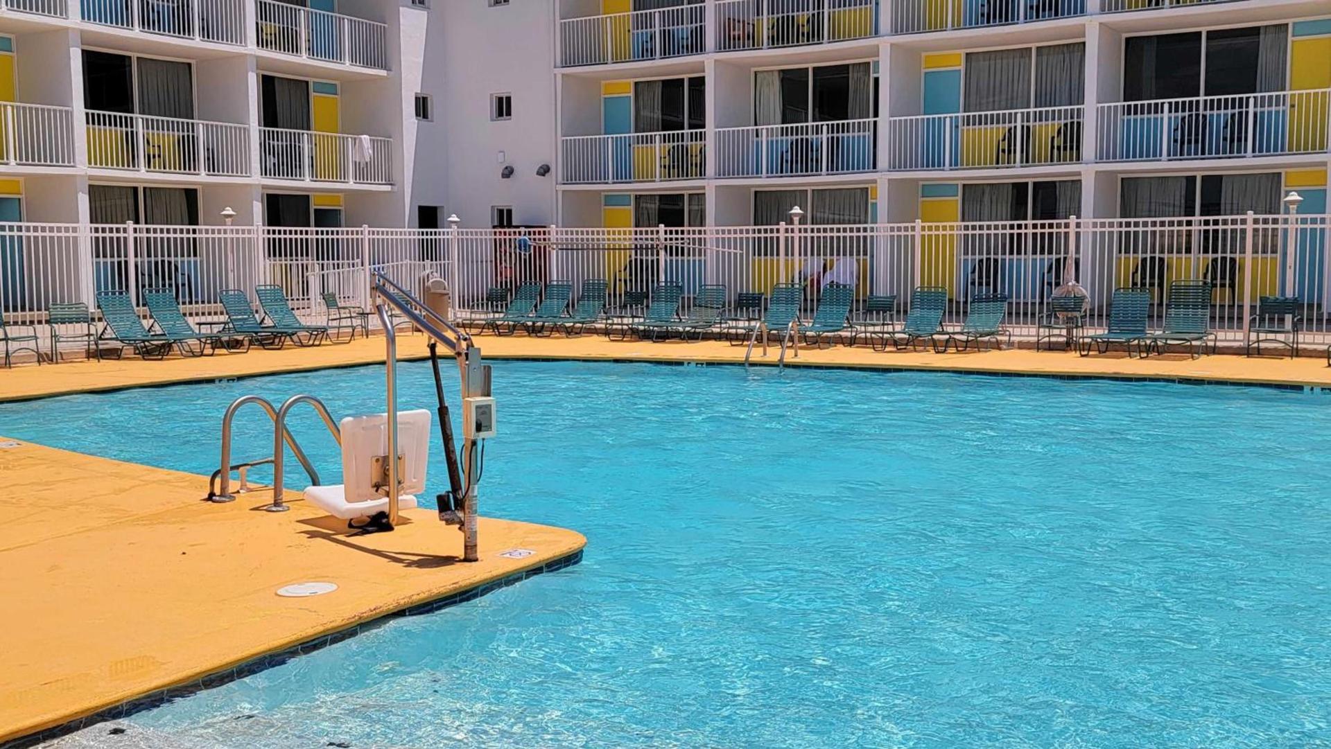 Kokomo Suites photo 21
