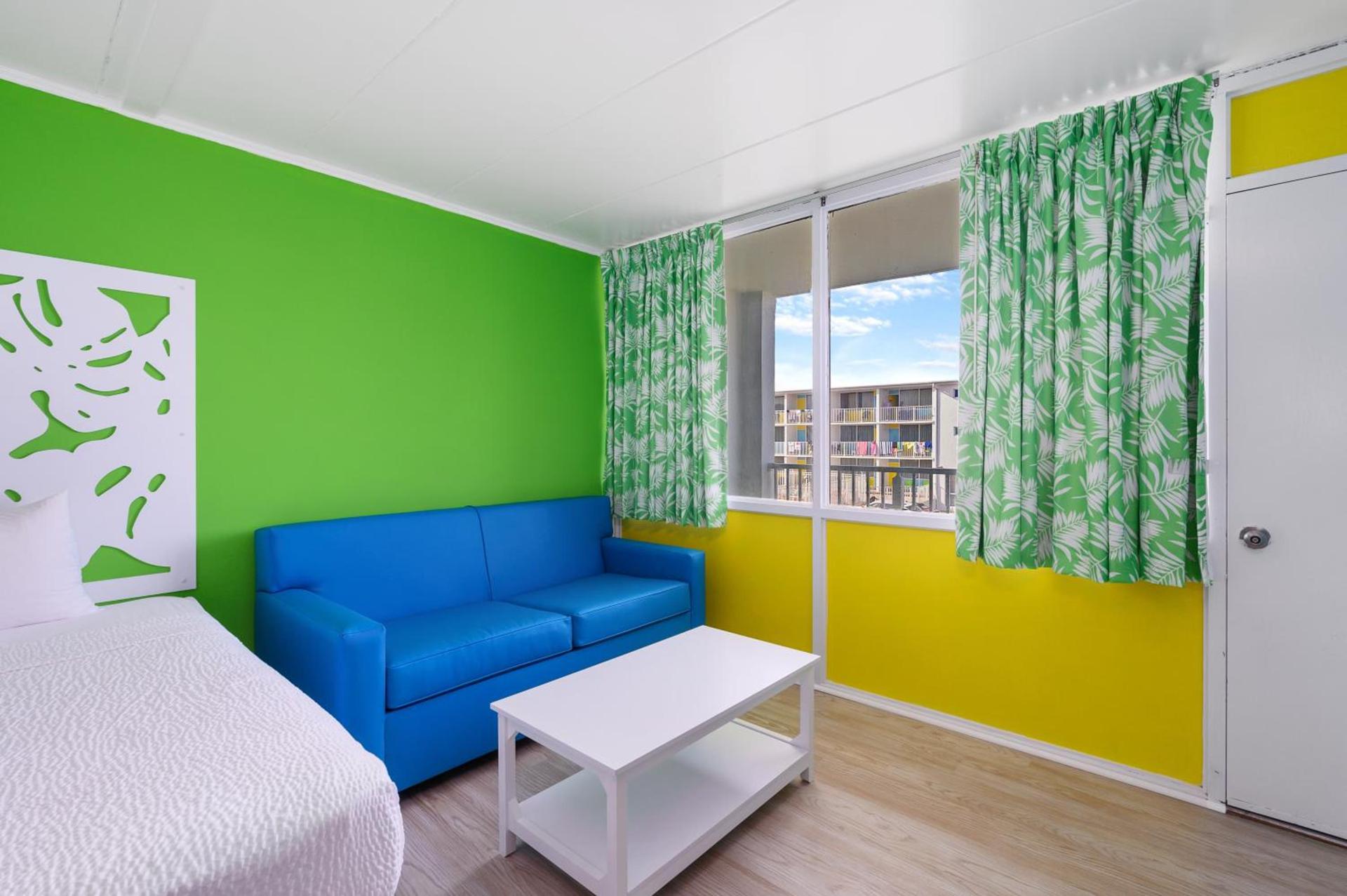 Kokomo Suites photo 32