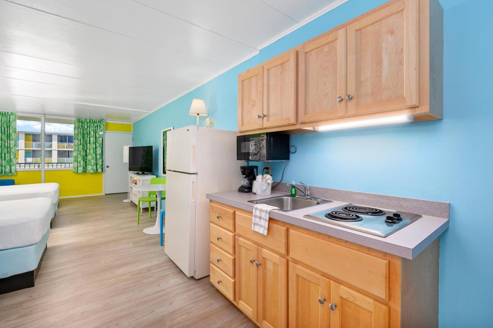 Kokomo Suites photo 33