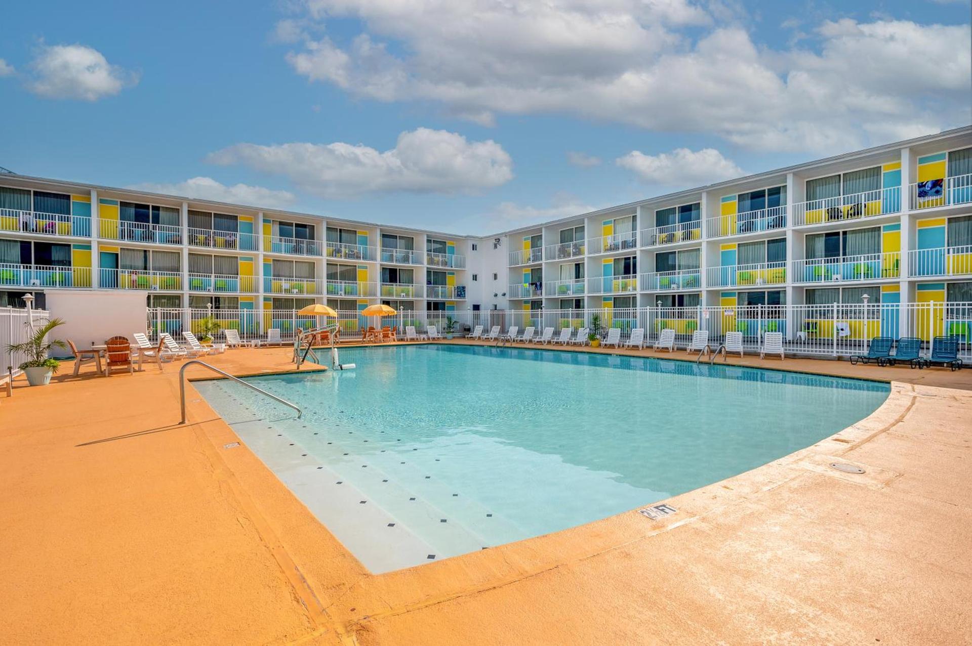 Kokomo Suites photo 7