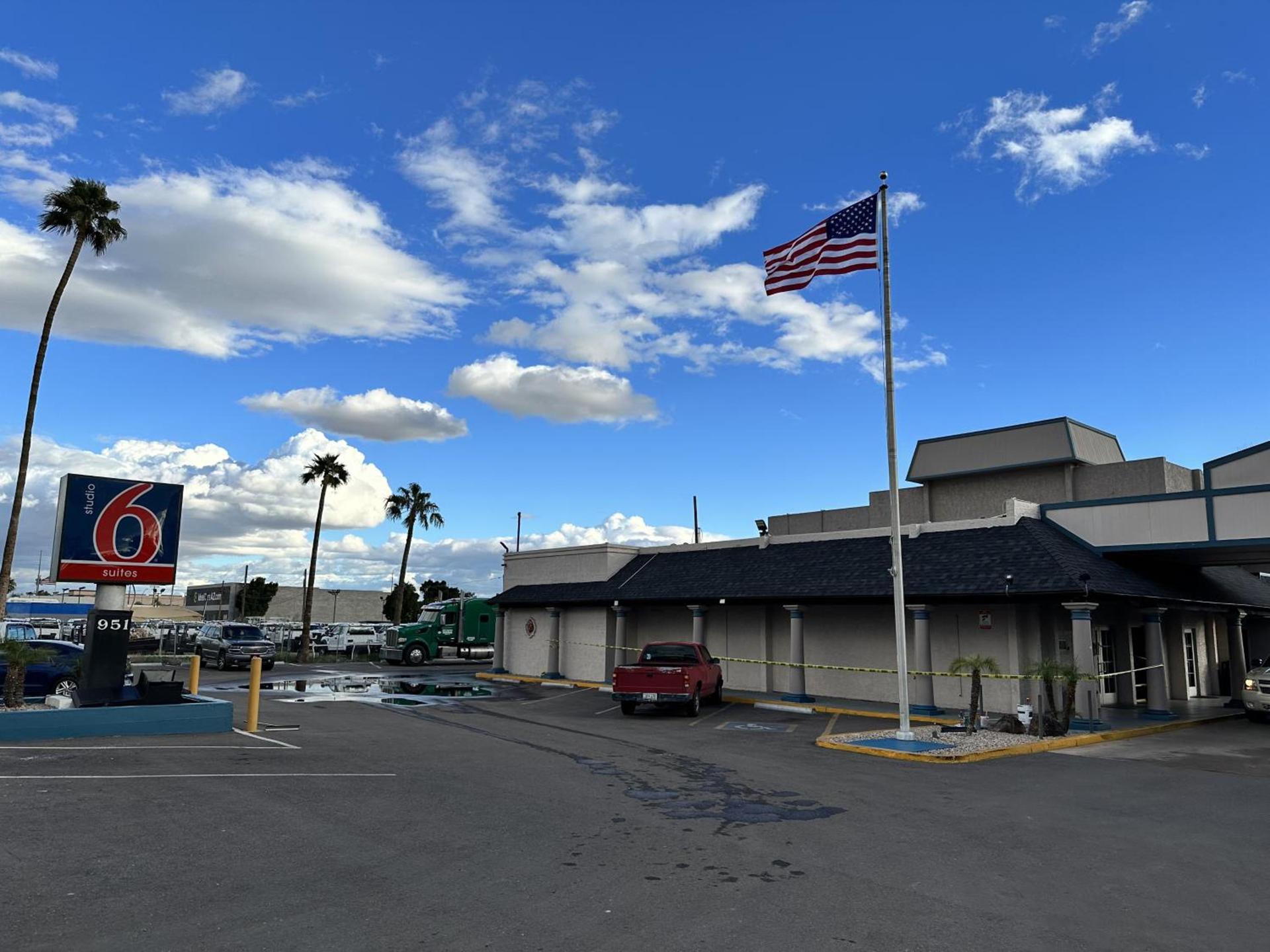 Super 8 by Wyndham Mesa Downtown Near Convention Center photo 19