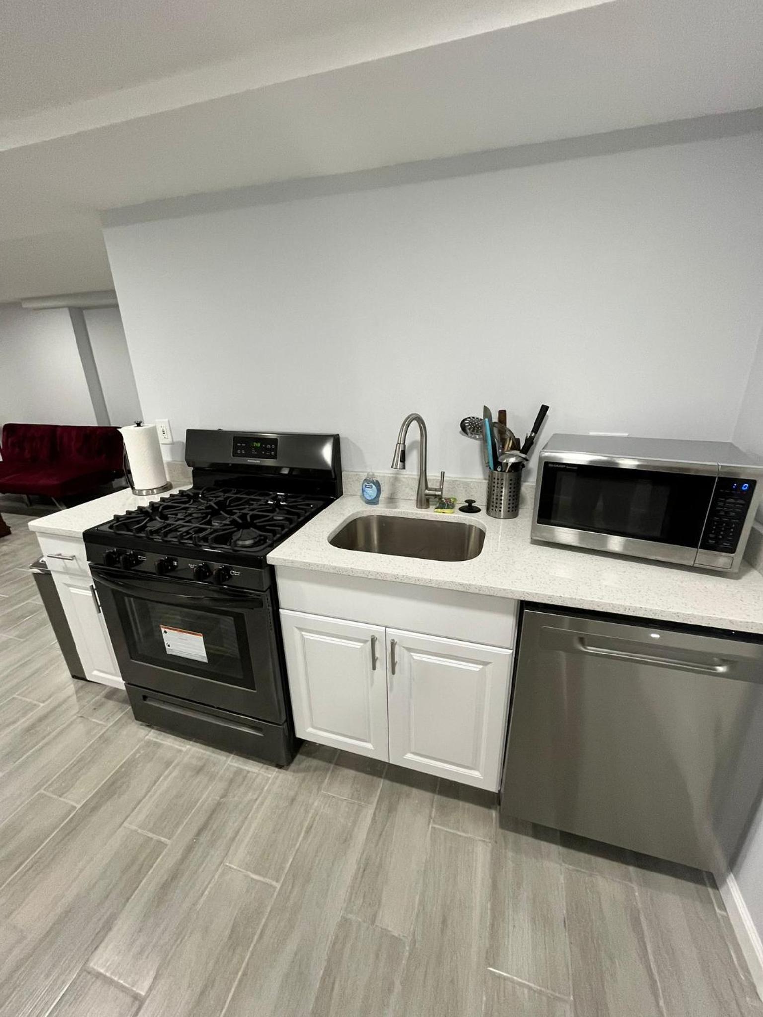 Airport Xpress Guestrooms photo 5