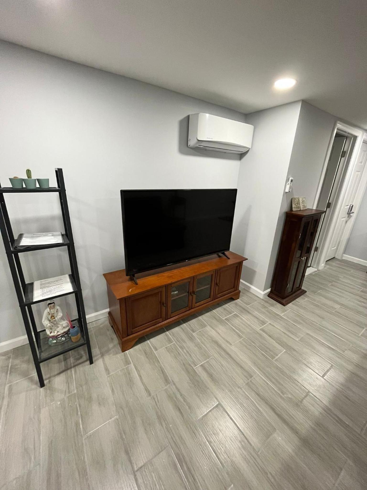 Airport Xpress Guestrooms photo 10