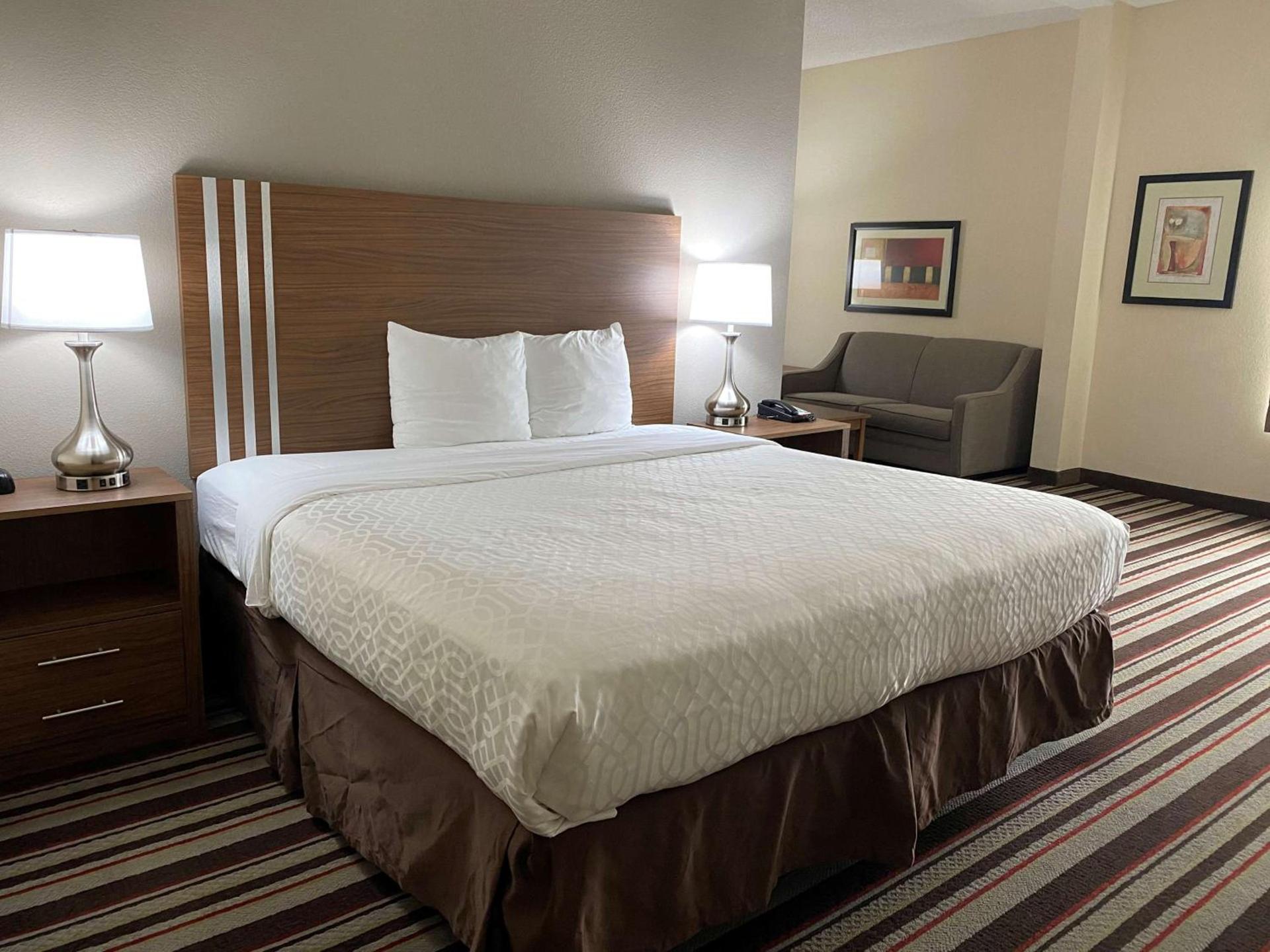 City Express by Marriott Danville photo 7