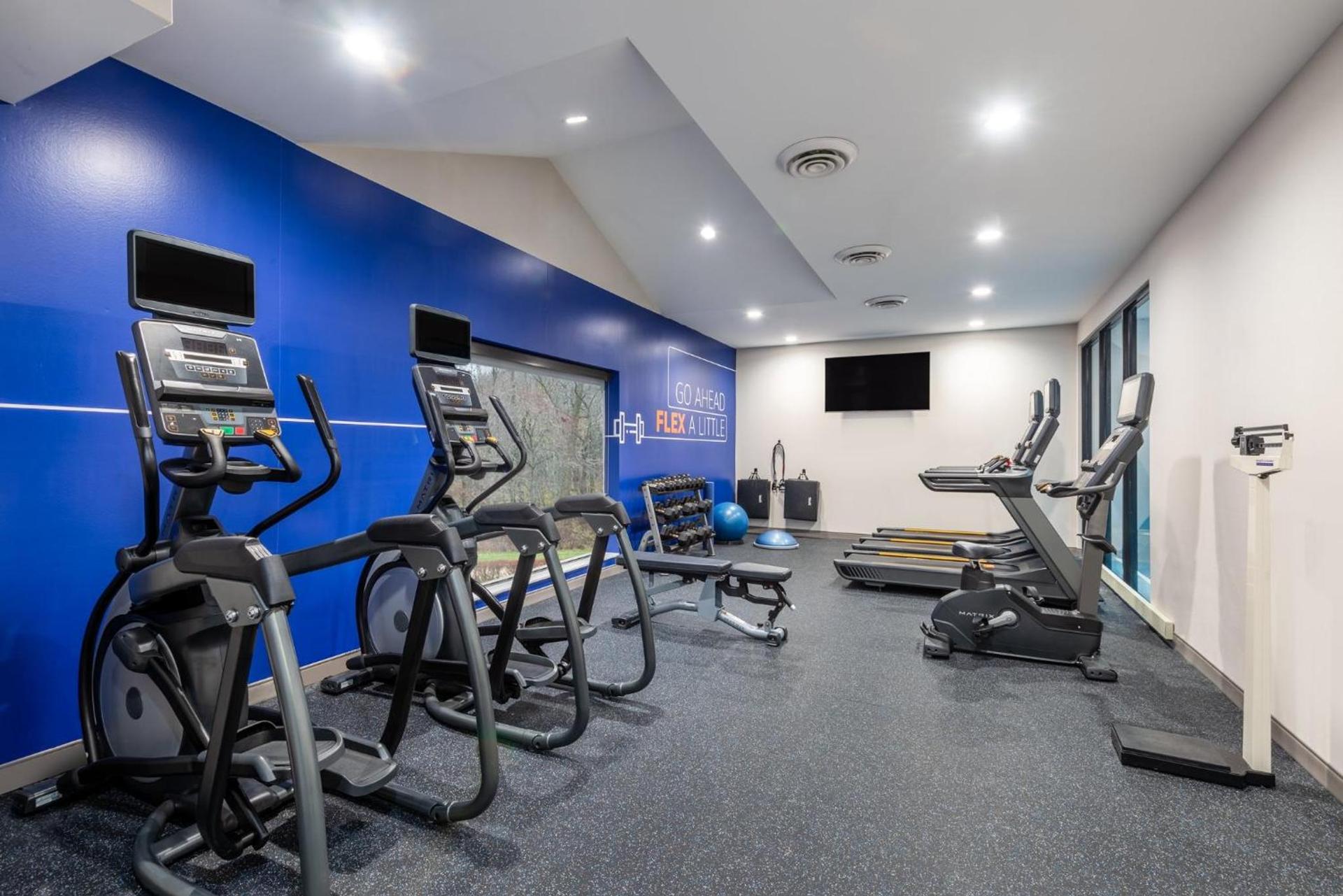 Holiday Inn Express & Suites Wadsworth by IHG photo 42