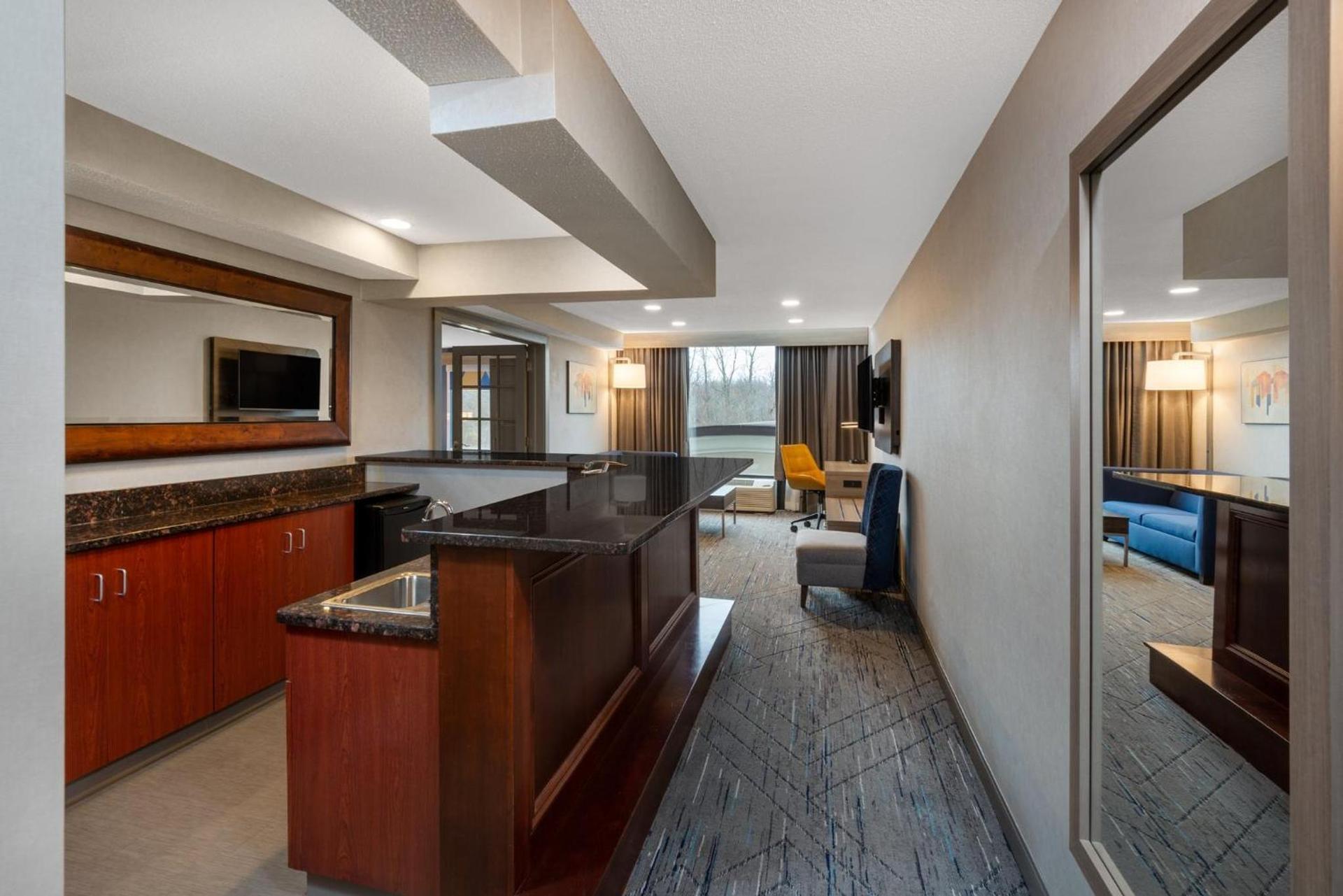 Holiday Inn Express & Suites Wadsworth by IHG photo 26