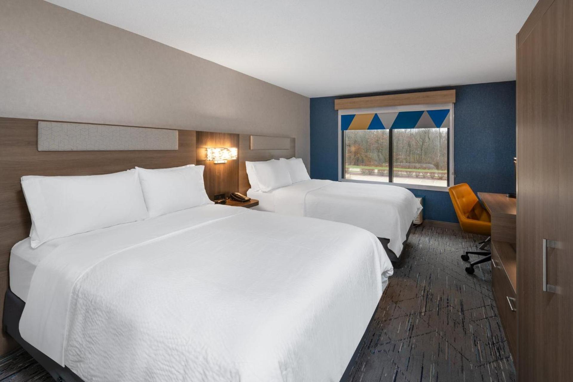 Holiday Inn Express & Suites Wadsworth by IHG photo 10
