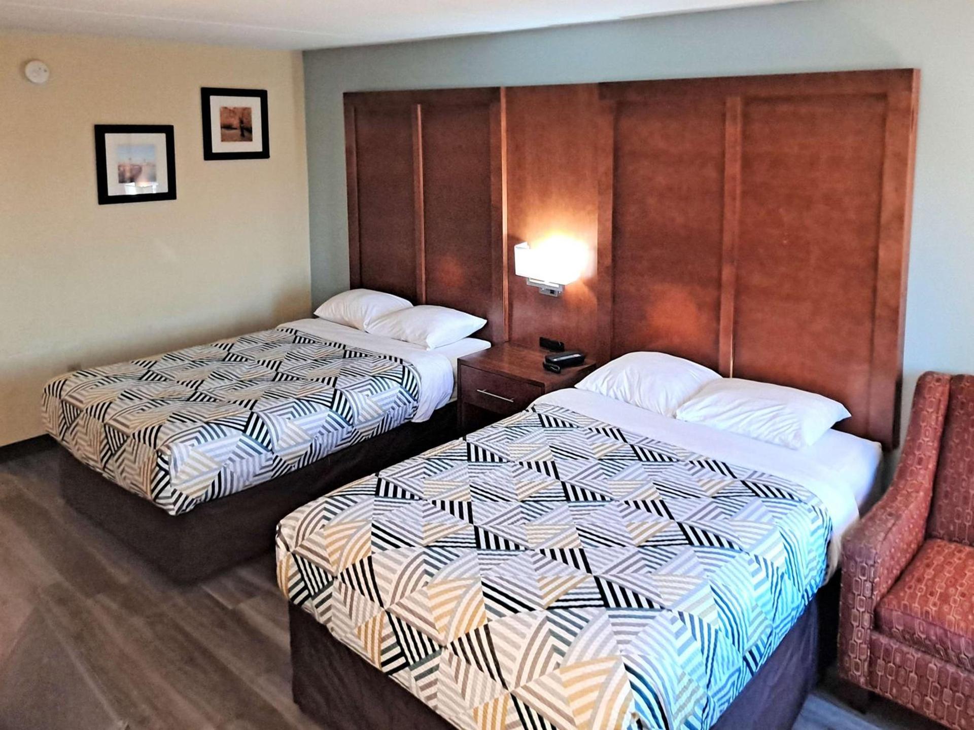 Suites Catonsville MD Baltimore West photo 14