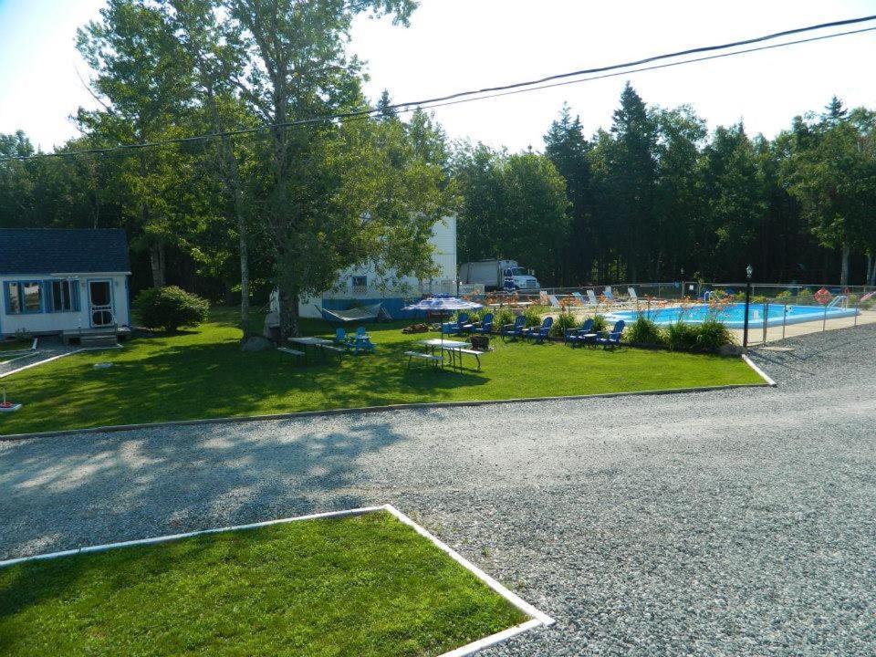 Belle Isle Motel photo 3