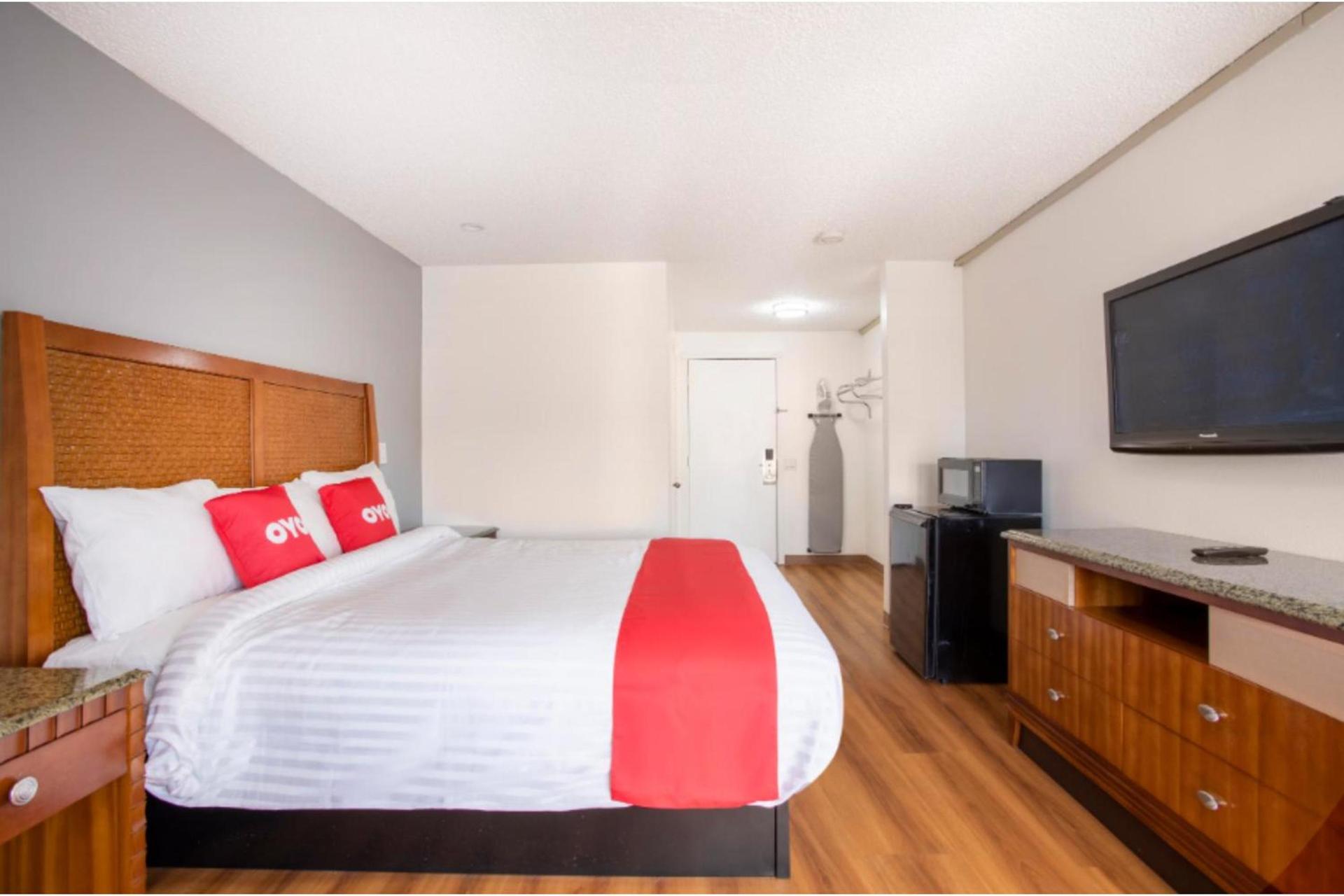 Hotel Palmdale - Antelope Valley photo 67