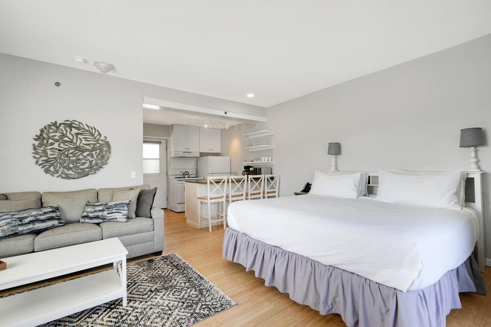 Windward Shores photo 46