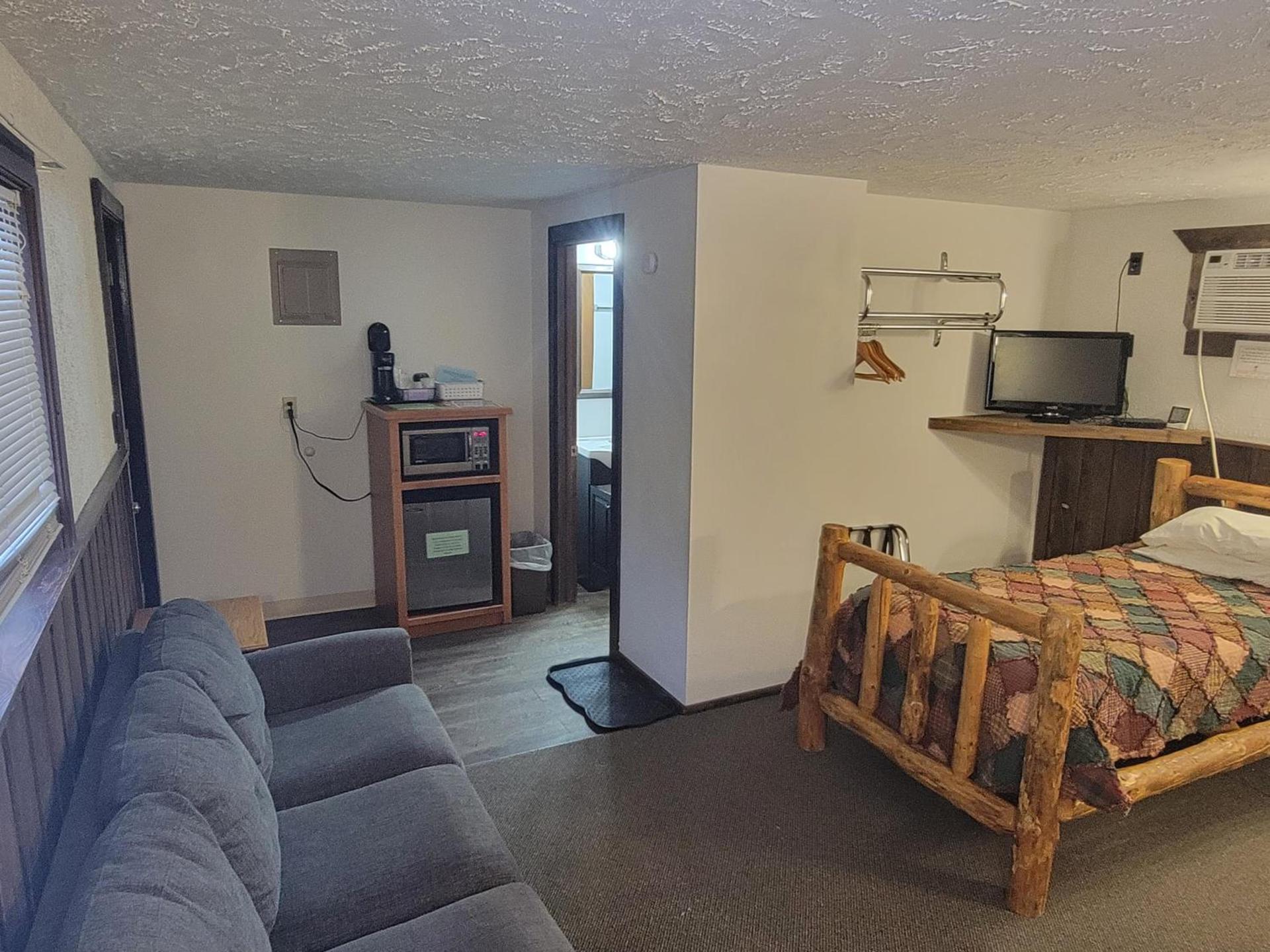 The Hulett Motel photo 11