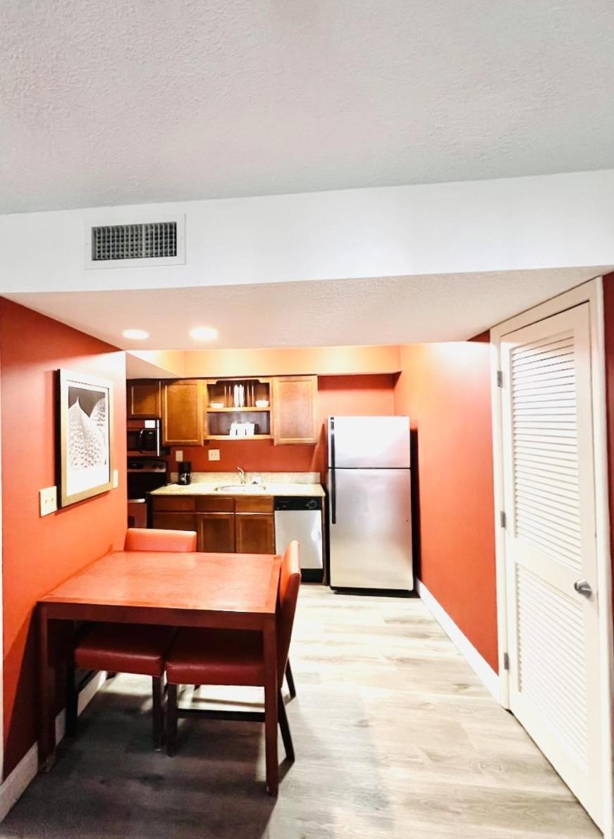 Tysons Corner Suites, A Baymont by Wyndham photo 51