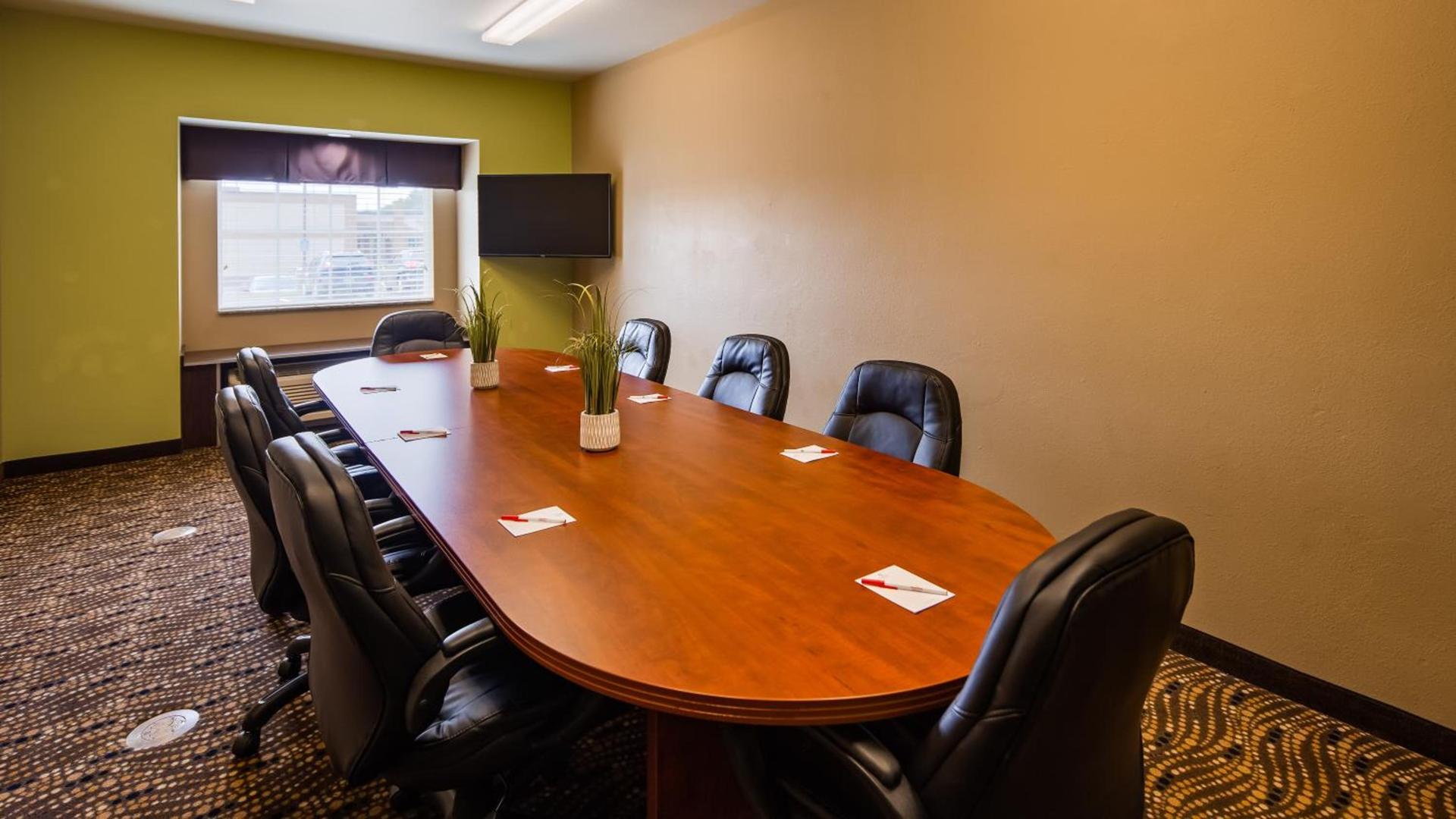 SureStay Plus Hotel by Best Western Buckhannon photo 15