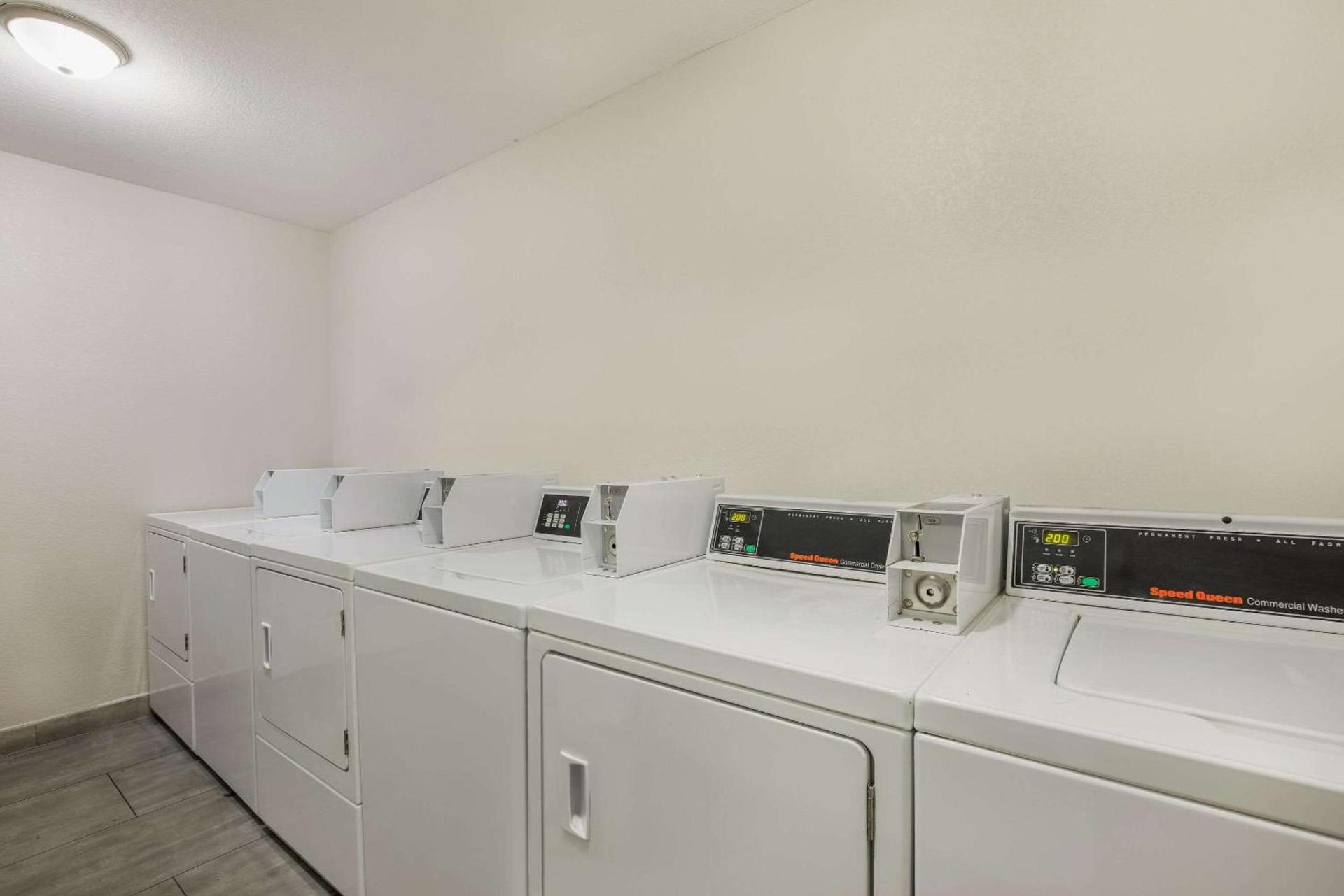 MainStay Suites Joliet I-80 photo 30