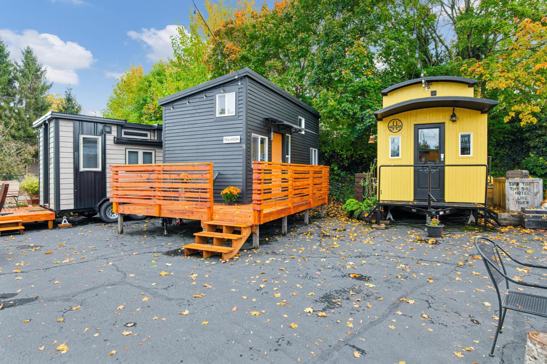 Tiny Digs - Hotel of Tiny Houses photo 6