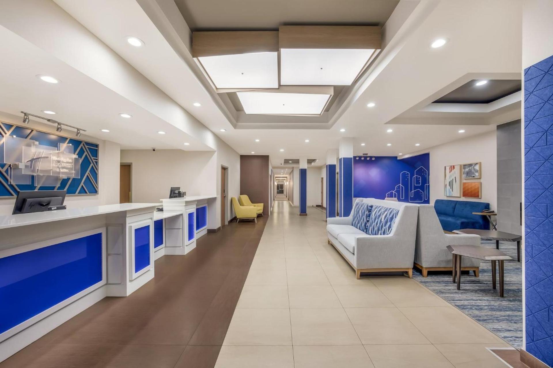 Holiday Inn Express Hotel & Suites Perry by IHG photo 2