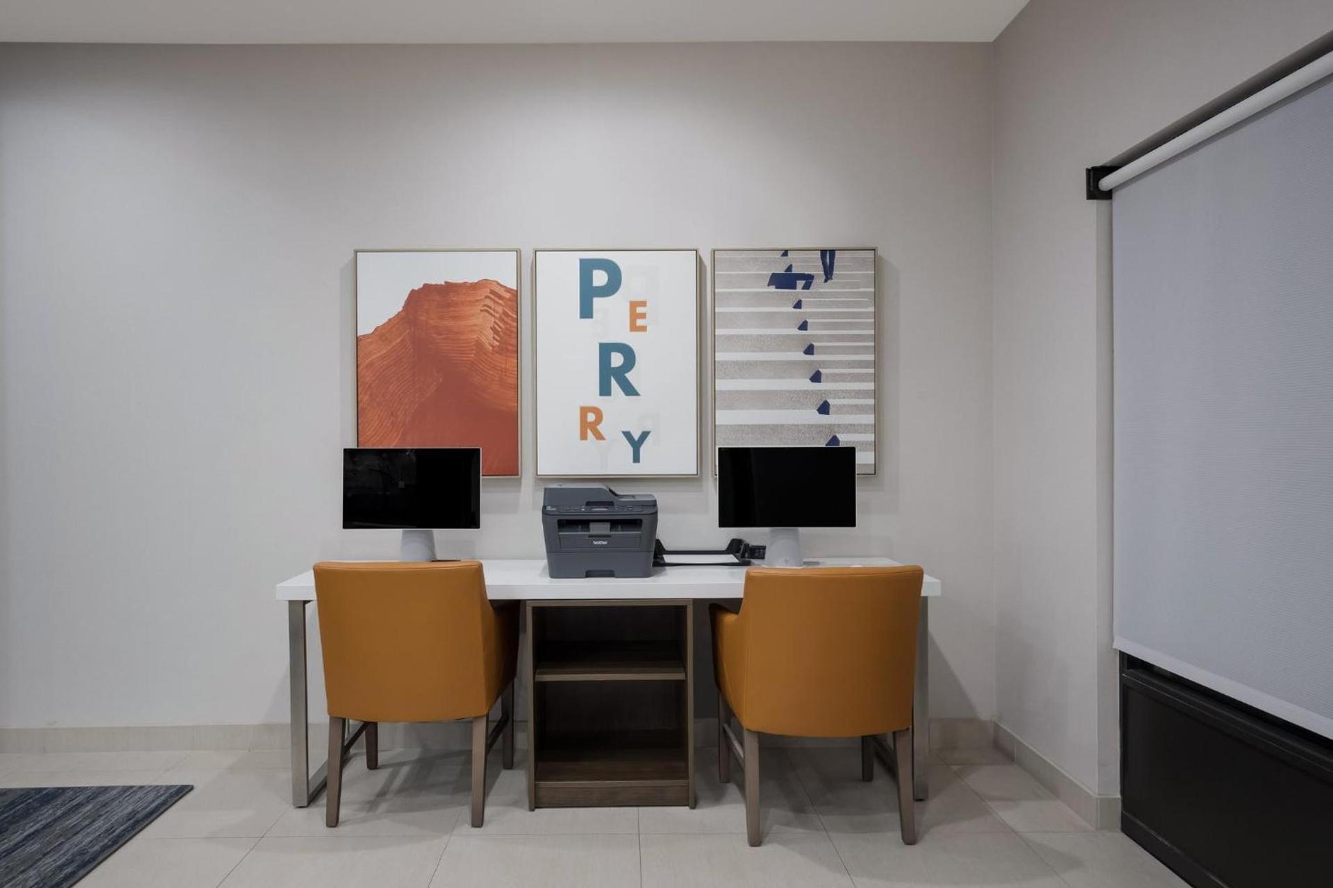 Holiday Inn Express Hotel & Suites Perry by IHG photo 36