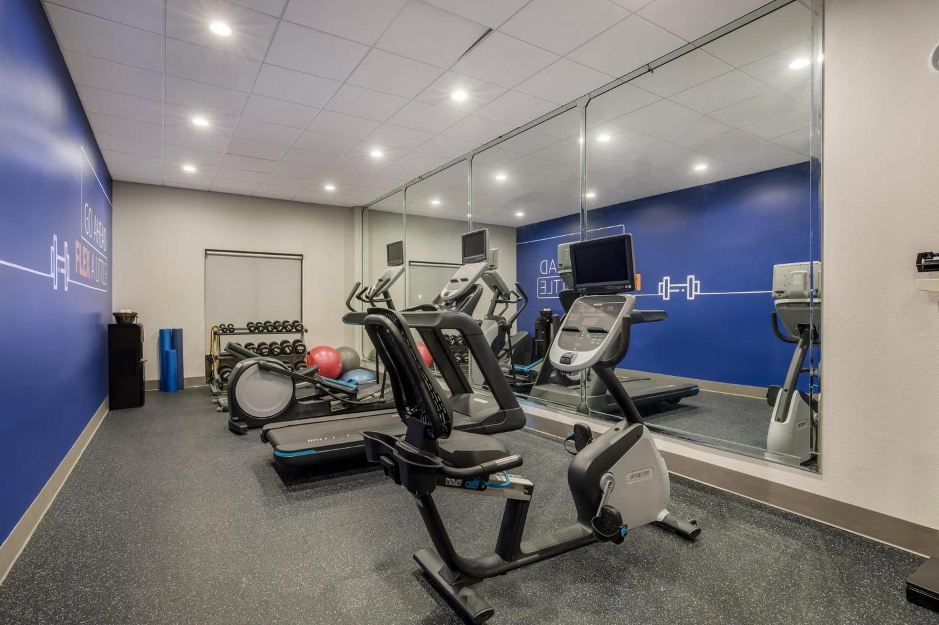 Holiday Inn Express Hotel & Suites Perry by IHG photo 30