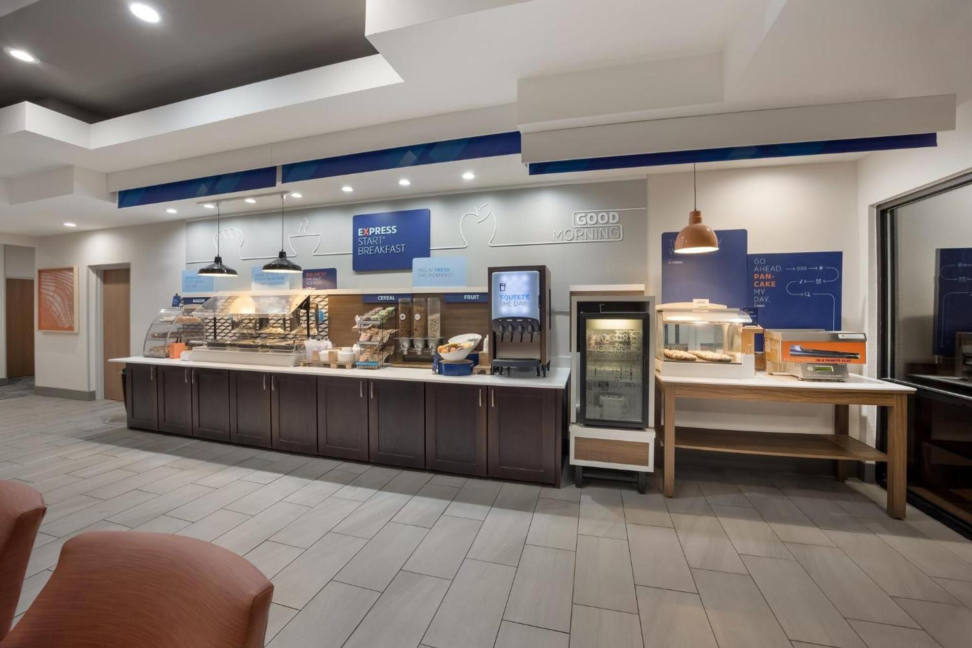 Holiday Inn Express Hotel & Suites Perry by IHG photo 6