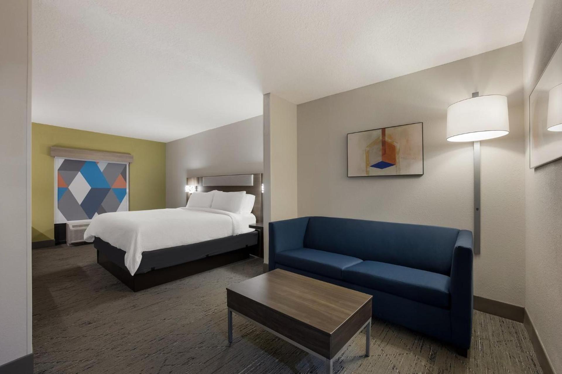 Holiday Inn Express Hotel & Suites Perry by IHG photo 14