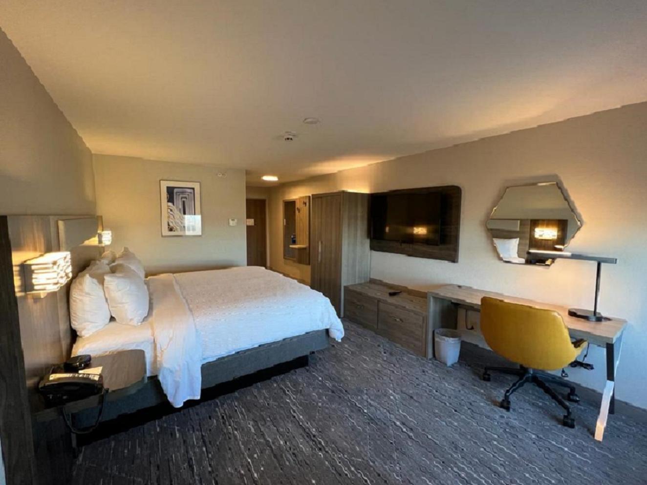 Holiday Inn Express - Rensselaer by IHG photo 10
