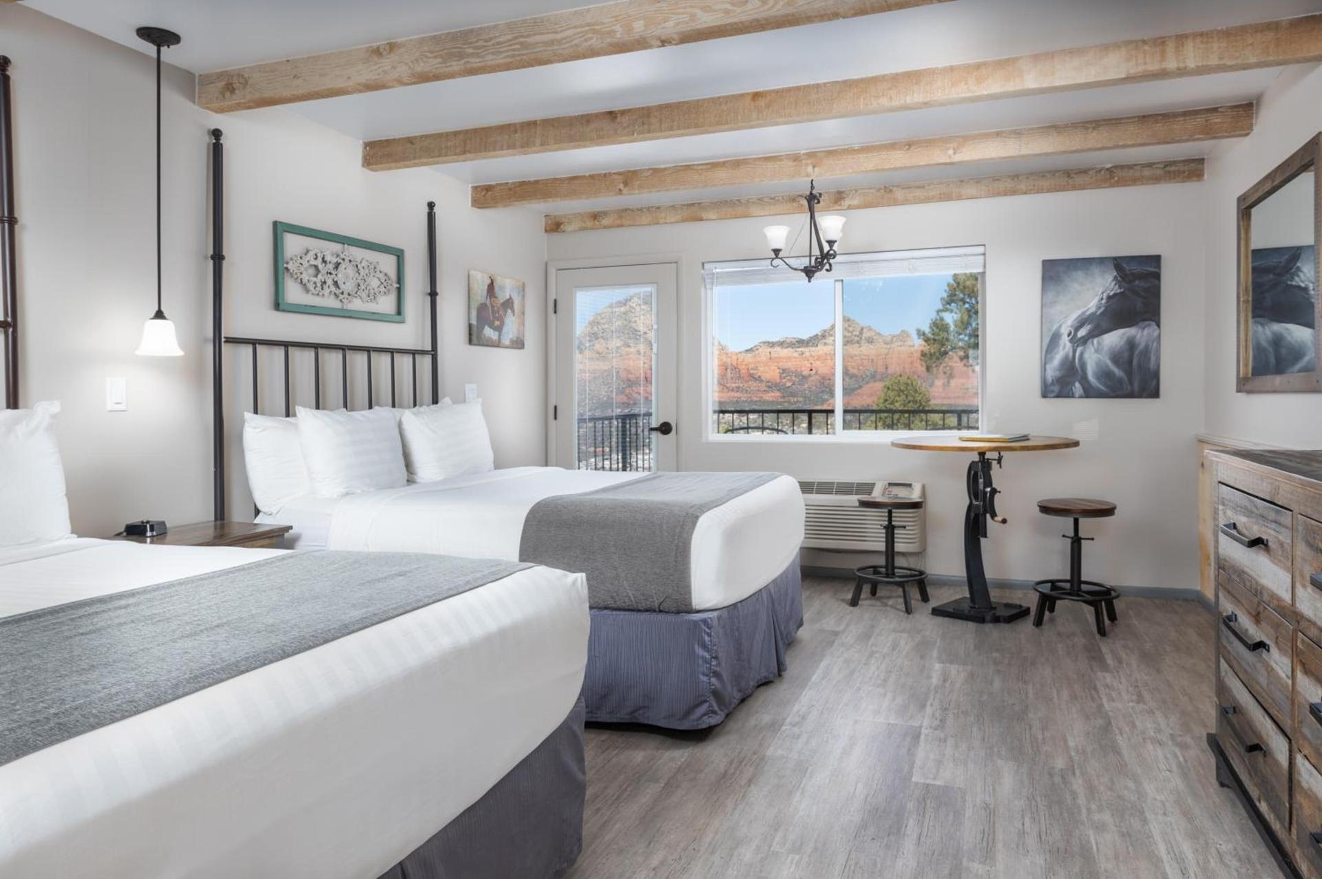Sky Ranch Lodge photo 78