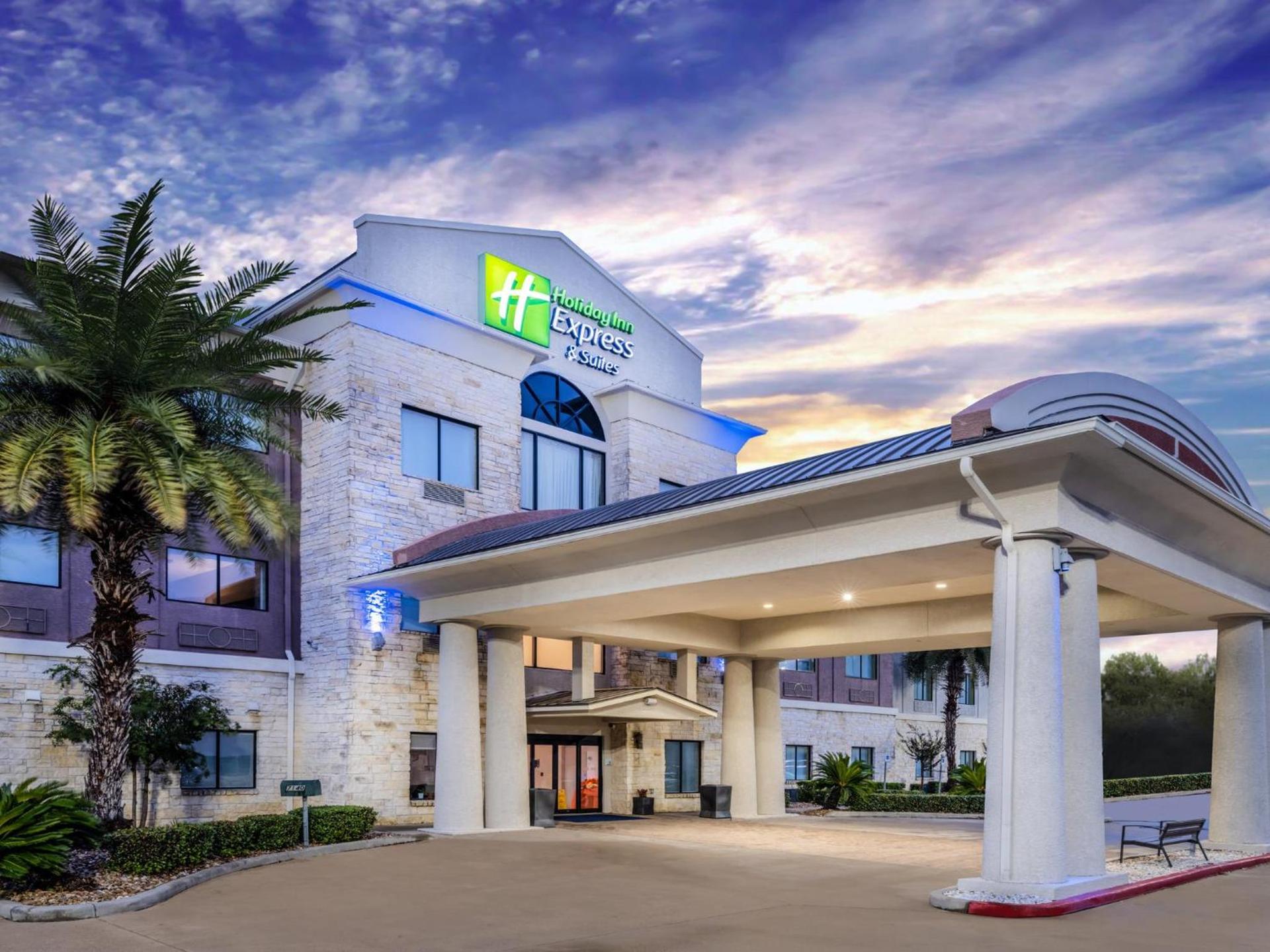 Holiday Inn Express Hotel & Suites Beaumont Northwest by IHG photo 34