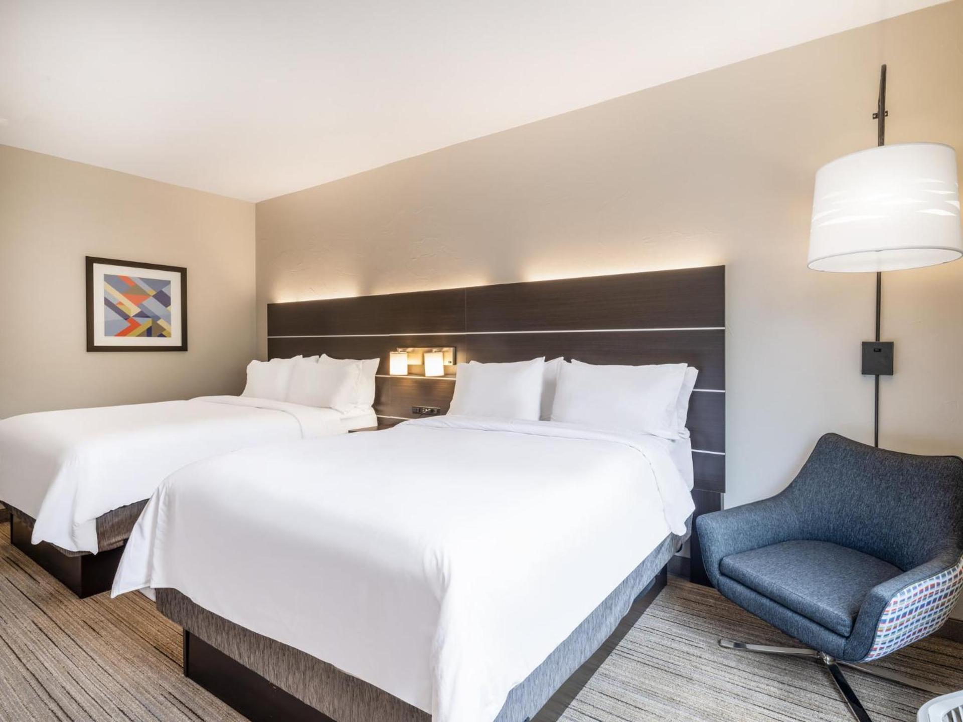 Holiday Inn Express Hotel & Suites Beaumont Northwest by IHG photo 43