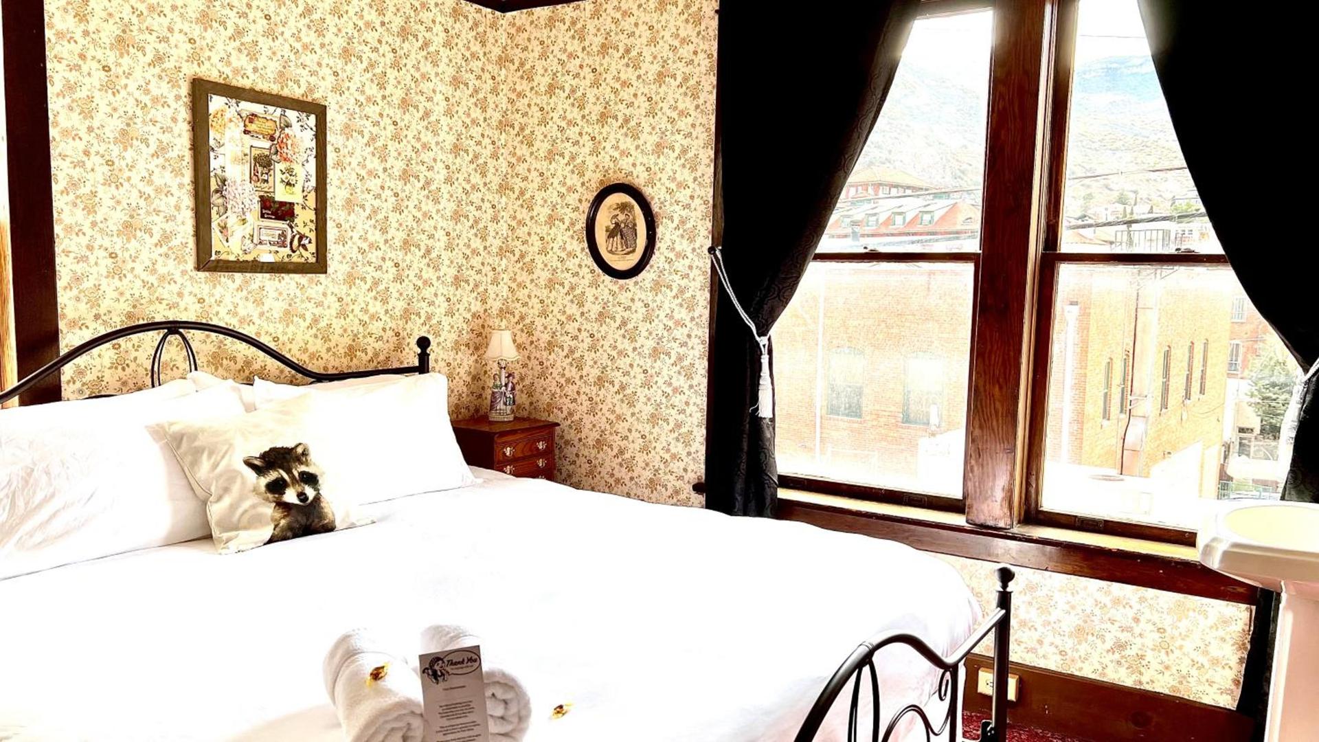 Hotel La More at The Bisbee Inn photo 69