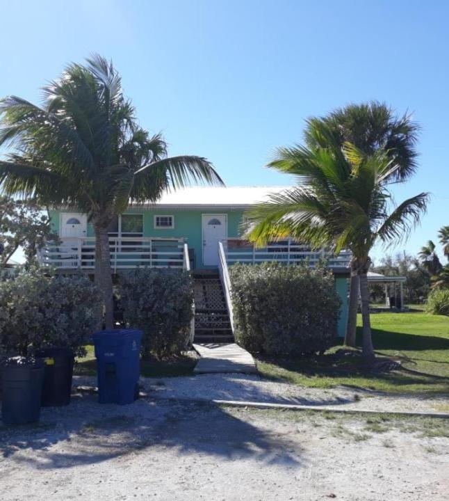 Old Wooden Bridge Resort & Marina photo 1