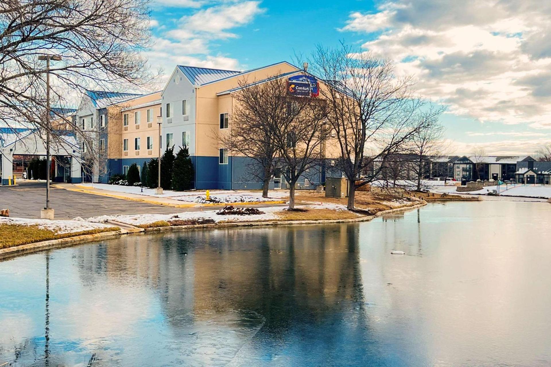 Comfort Inn & Suites Olathe - Kansas City — hotel in Olathe