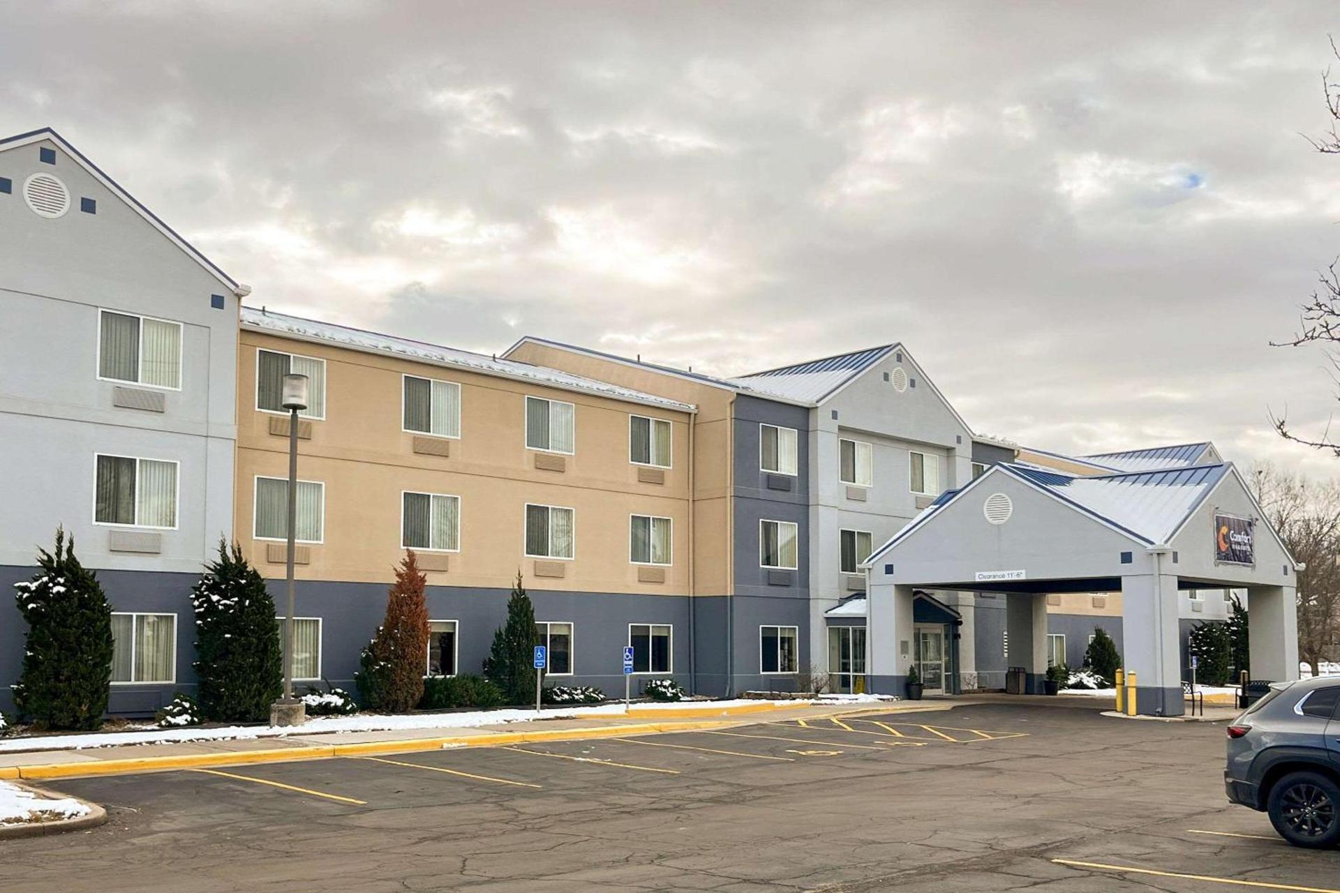 Comfort Inn & Suites Olathe - Kansas City photo 4