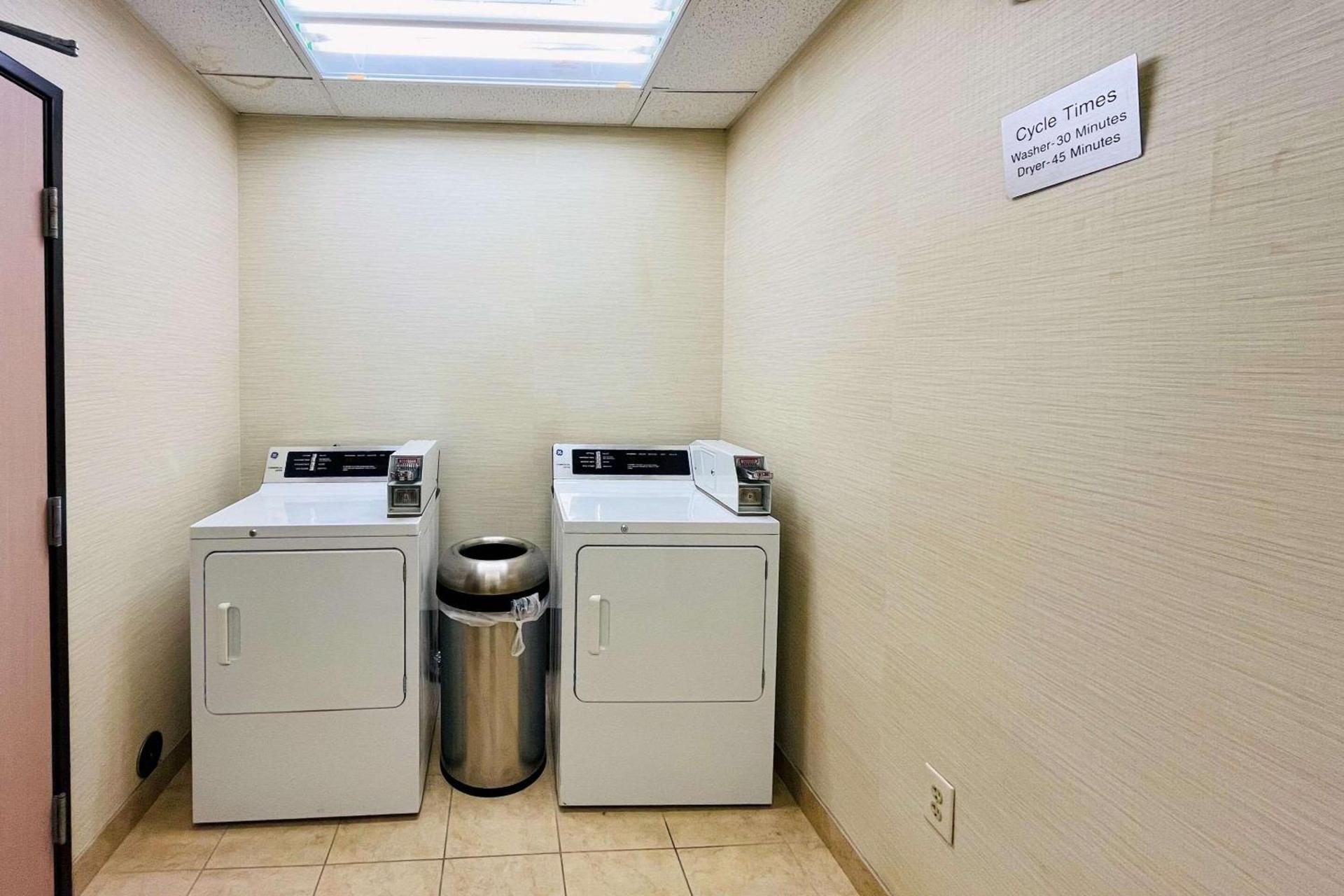 Comfort Inn & Suites Olathe - Kansas City photo 17