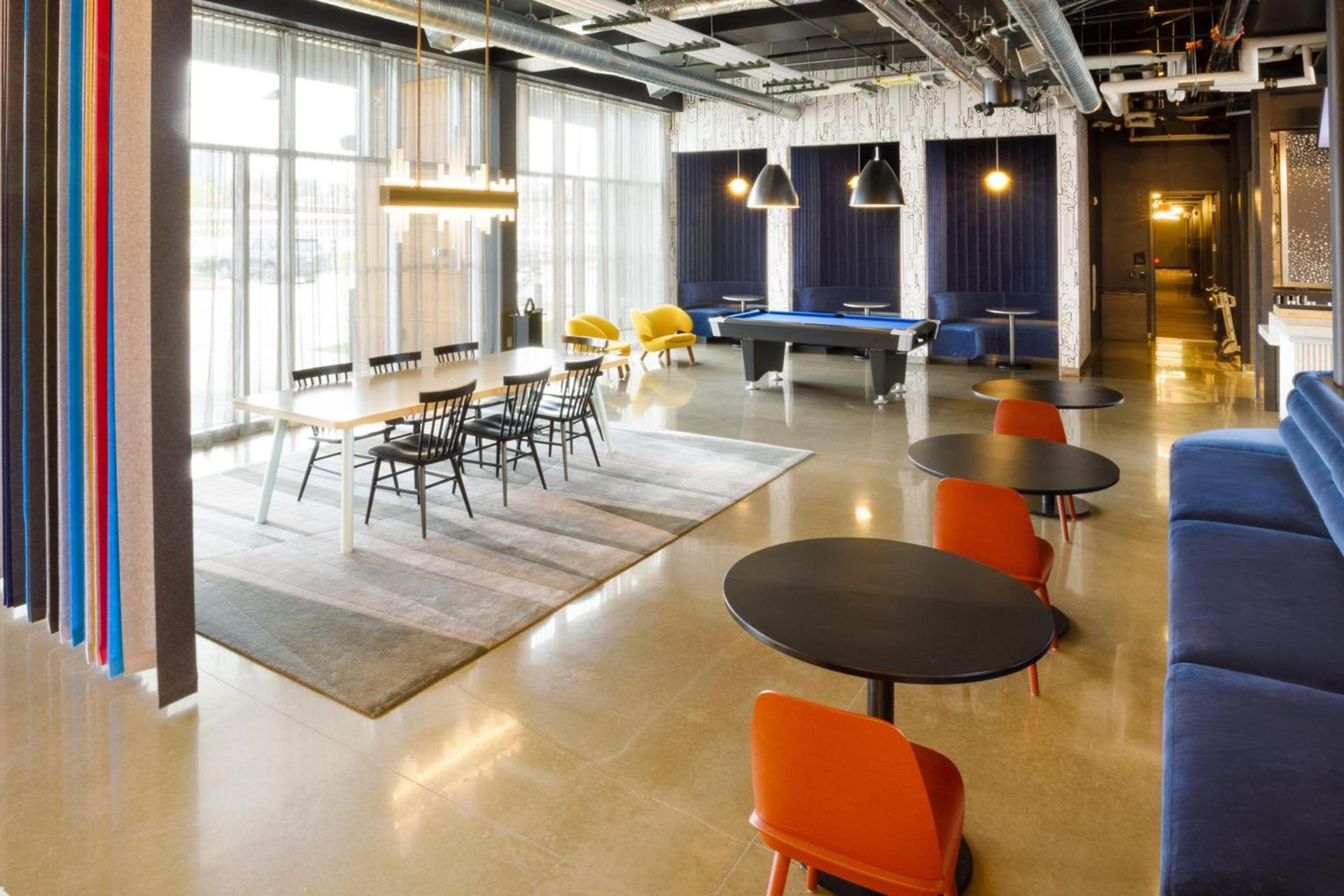 Aloft by Marriott Austin Airport photo 4