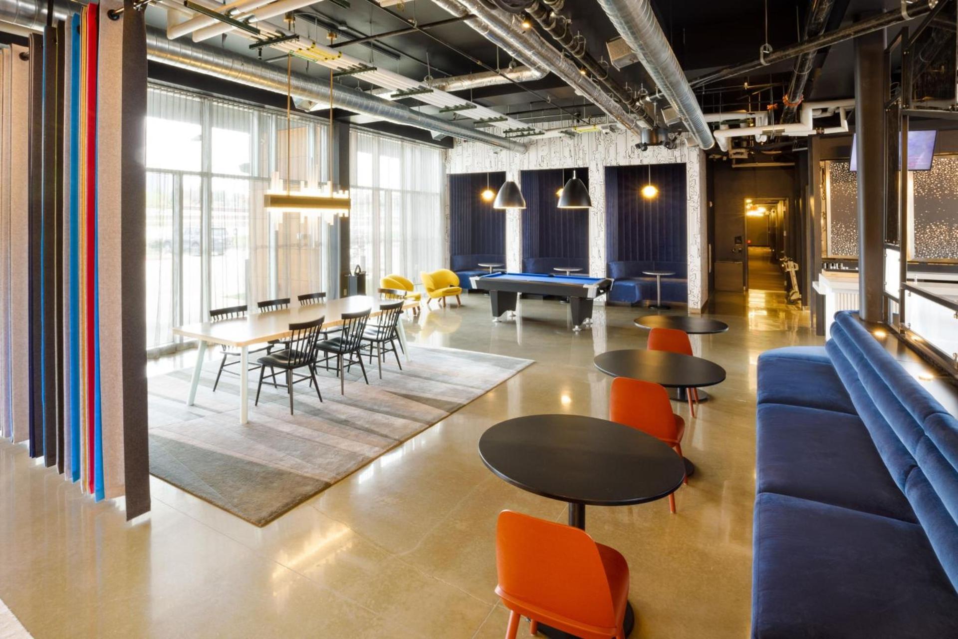 Aloft by Marriott Austin Airport photo 5