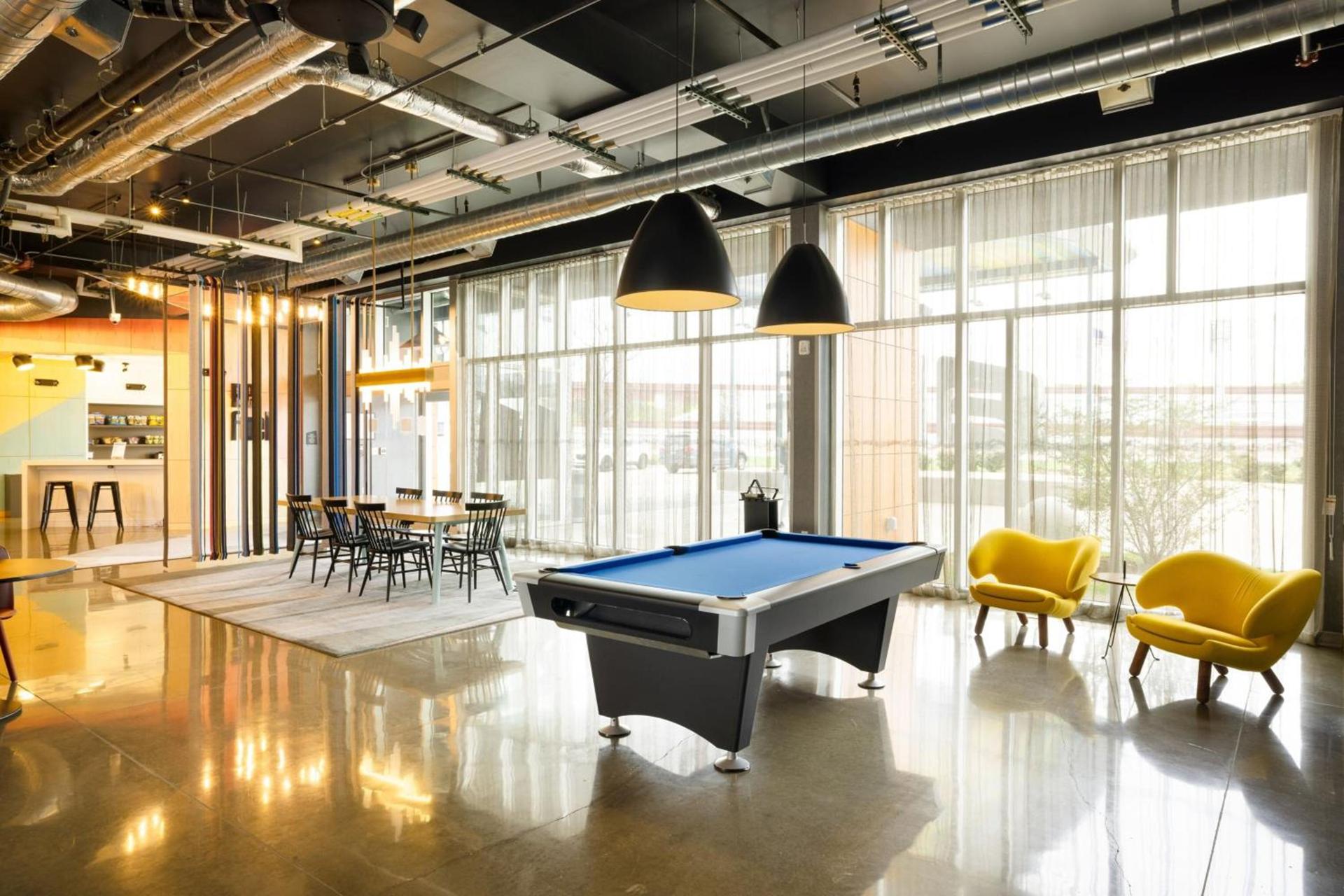 Aloft by Marriott Austin Airport photo 7