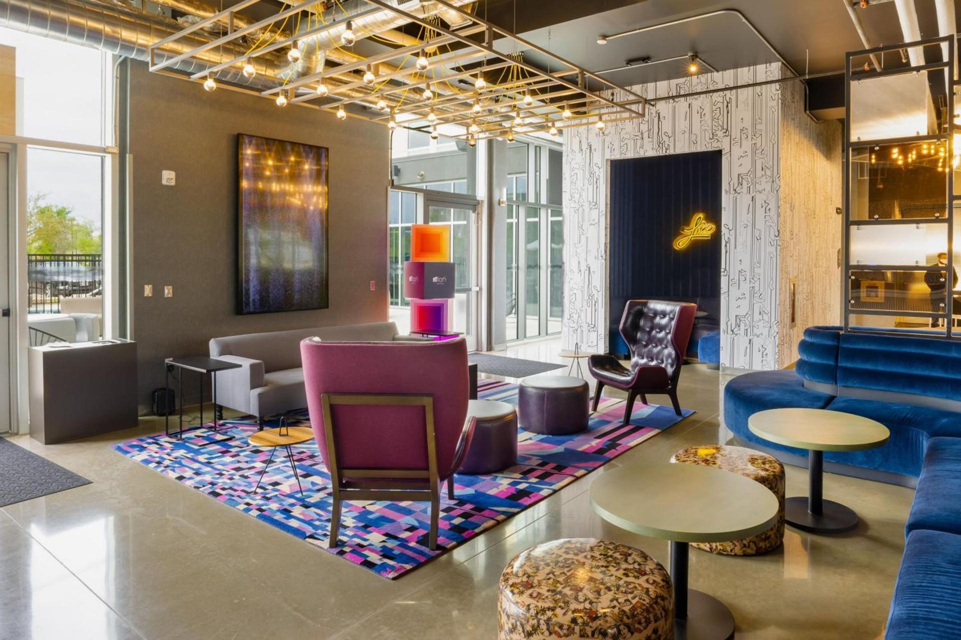 Aloft by Marriott Austin Airport photo 10