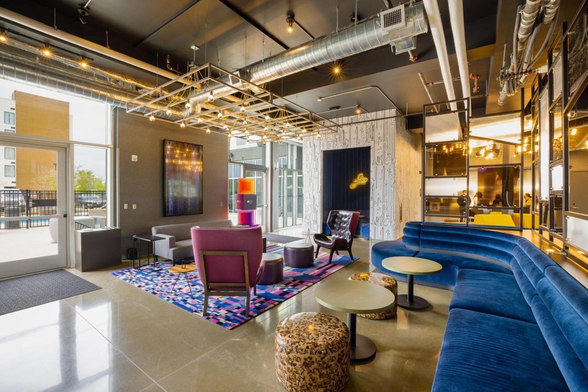 Aloft by Marriott Austin Airport photo 11