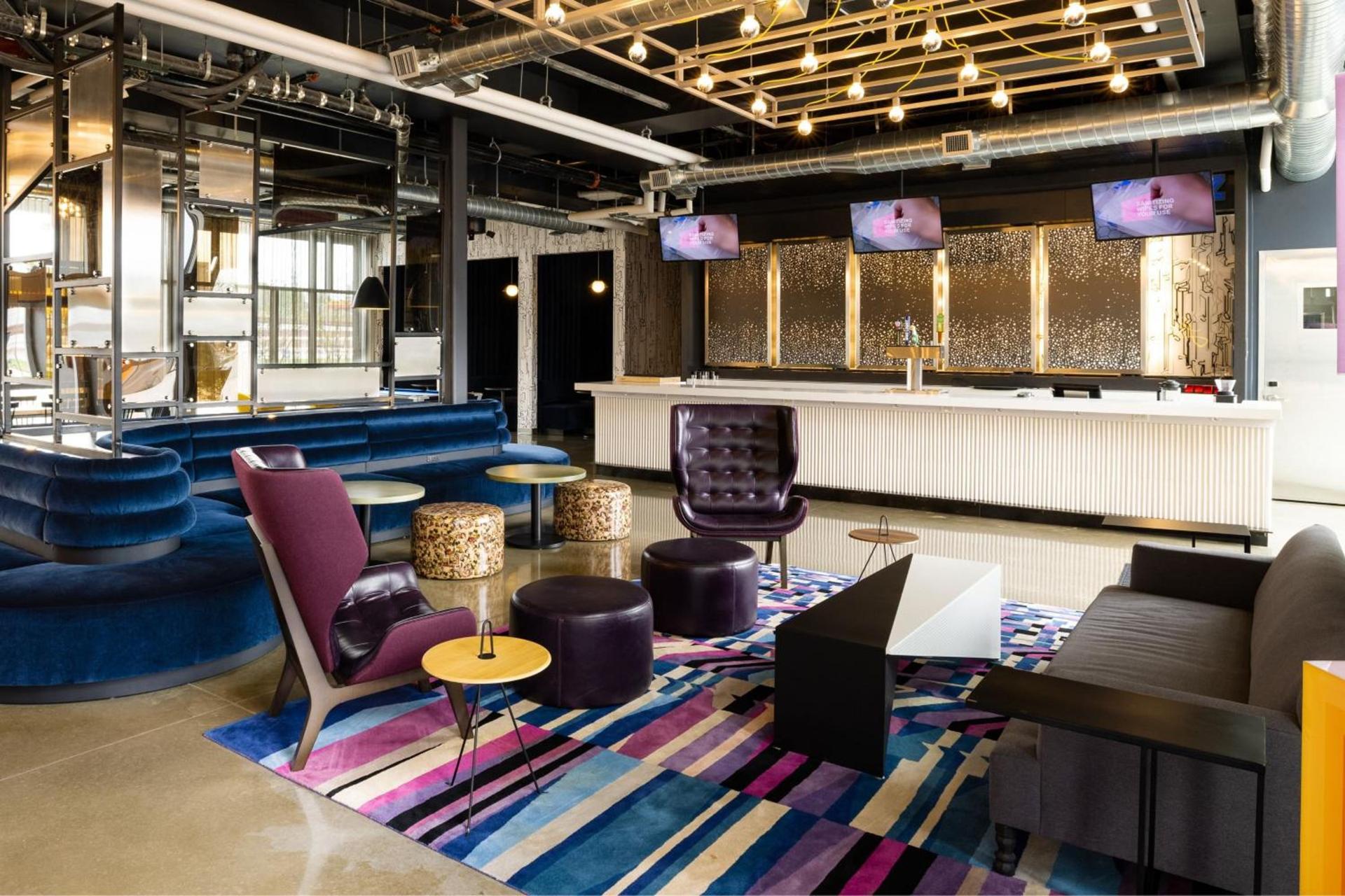 Aloft by Marriott Austin Airport photo 29