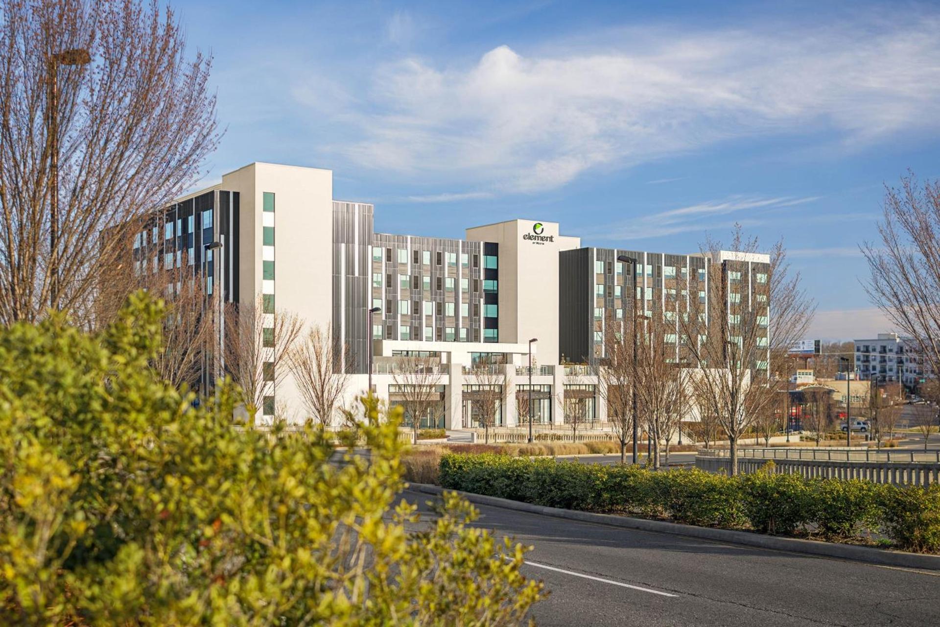 Element by Marriott Nashville Vanderbilt West End photo 2